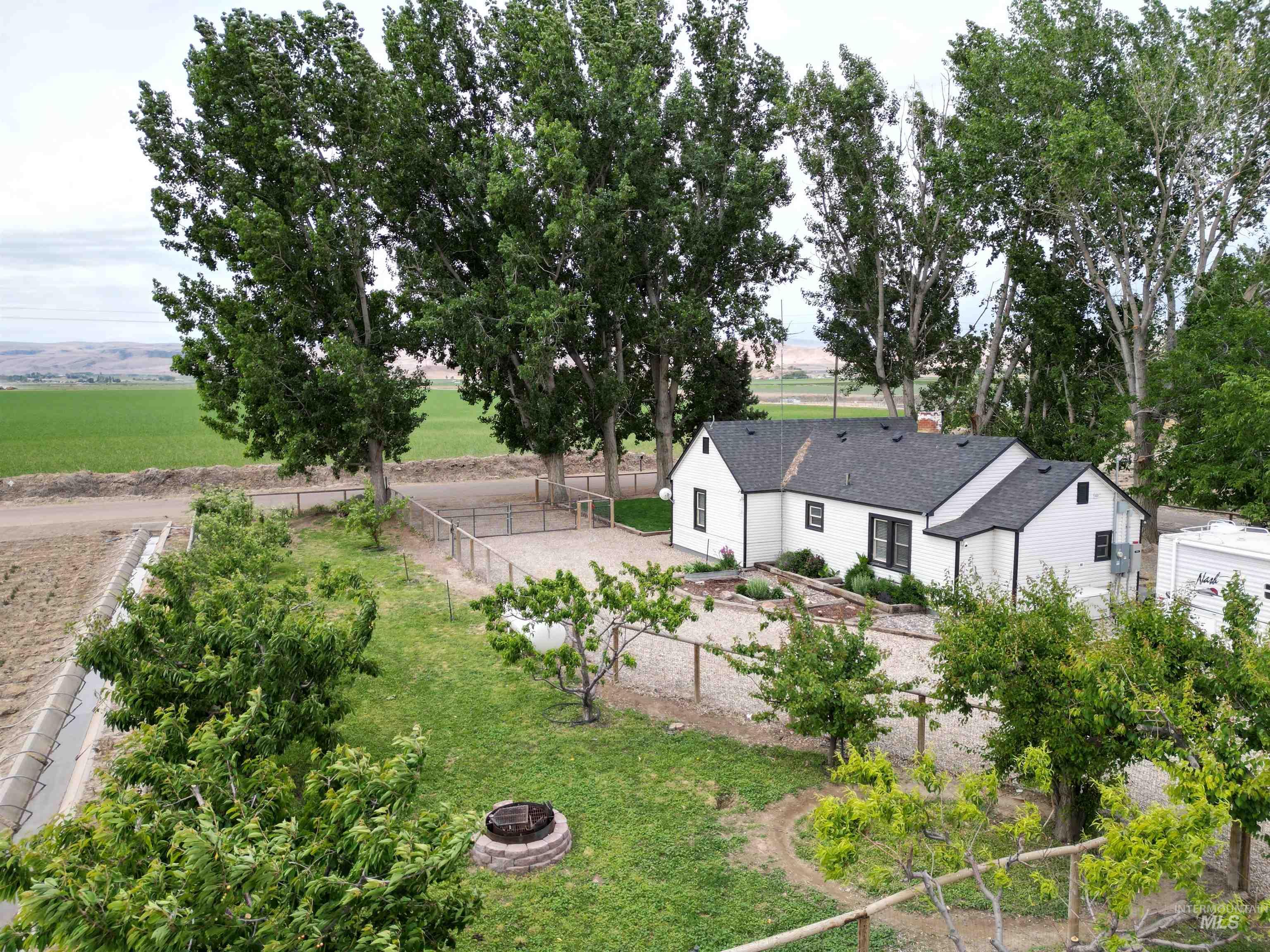 2648 Graveyard Point Rd, Homedale, Idaho 83628, 4 Bedrooms, 2 Bathrooms, Residential For Sale, Price $499,000, 98987781