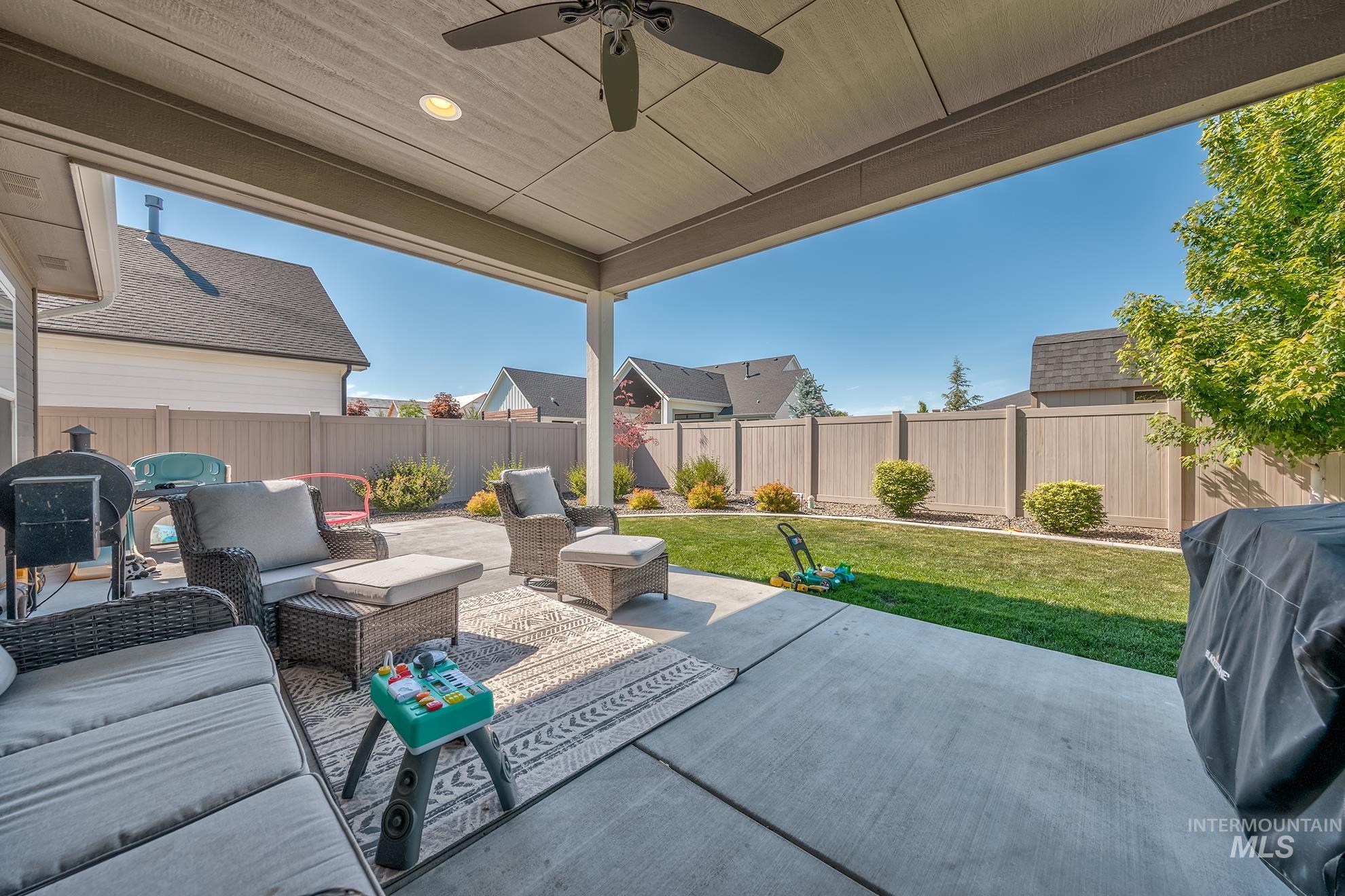211 NE 8th Street, Fruitland, Idaho 83619, 3 Bedrooms, 2 Bathrooms, Residential For Sale, Price $525,000, 98987784