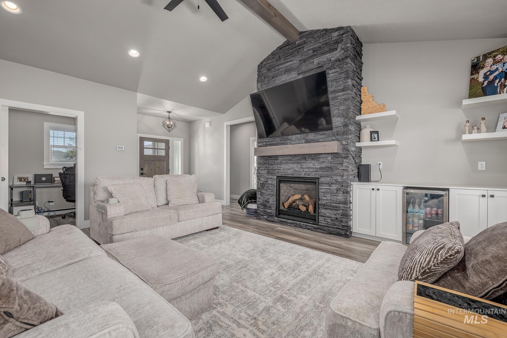 211 NE 8th Street, Fruitland, Idaho 83619, 3 Bedrooms, 2 Bathrooms, Residential For Sale, Price $525,000, 98987784
