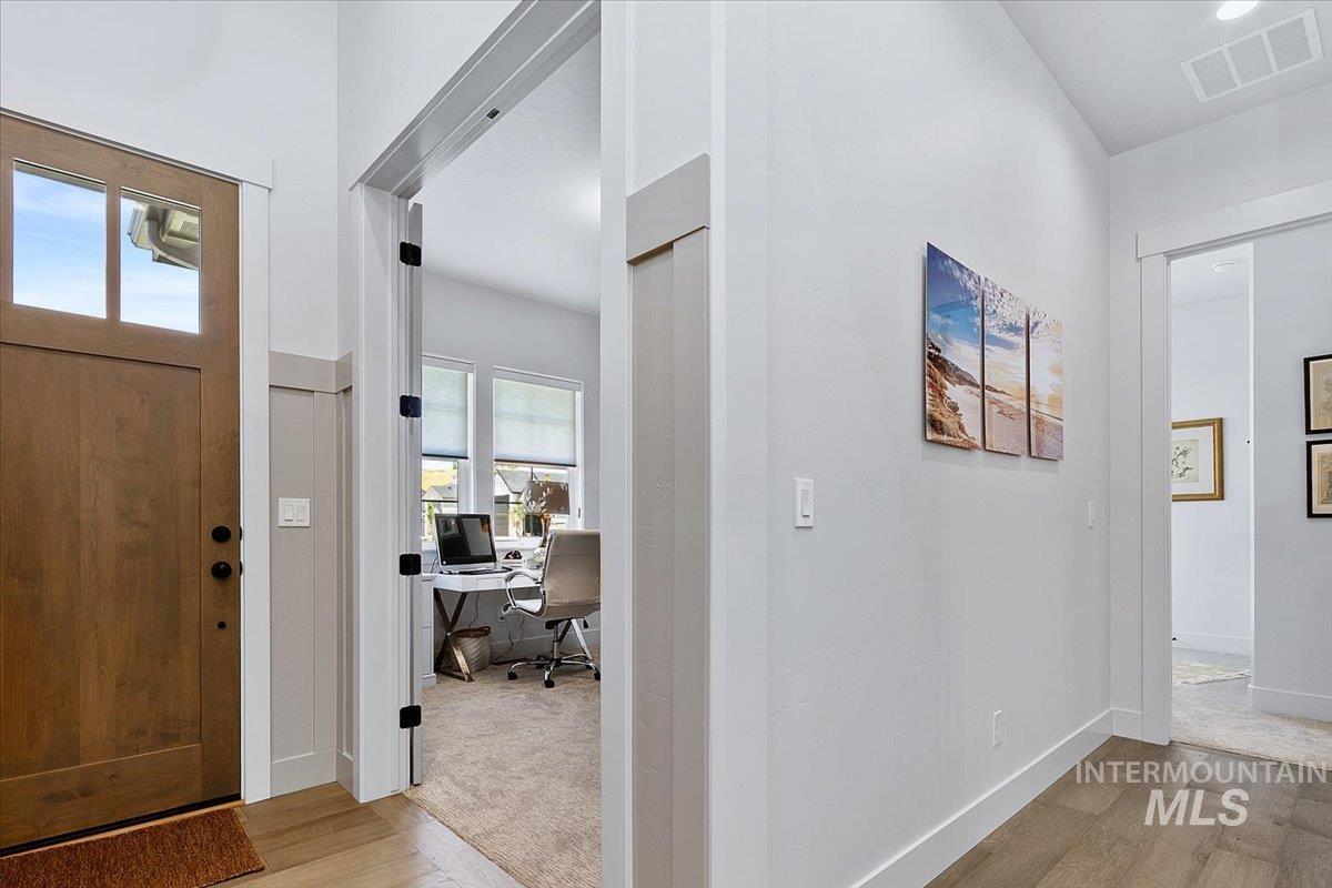 7407 W Diamond Lake Drive, Boise, Idaho 83714, 3 Bedrooms, 2.5 Bathrooms, Residential For Sale, Price $1,025,000, 98987785