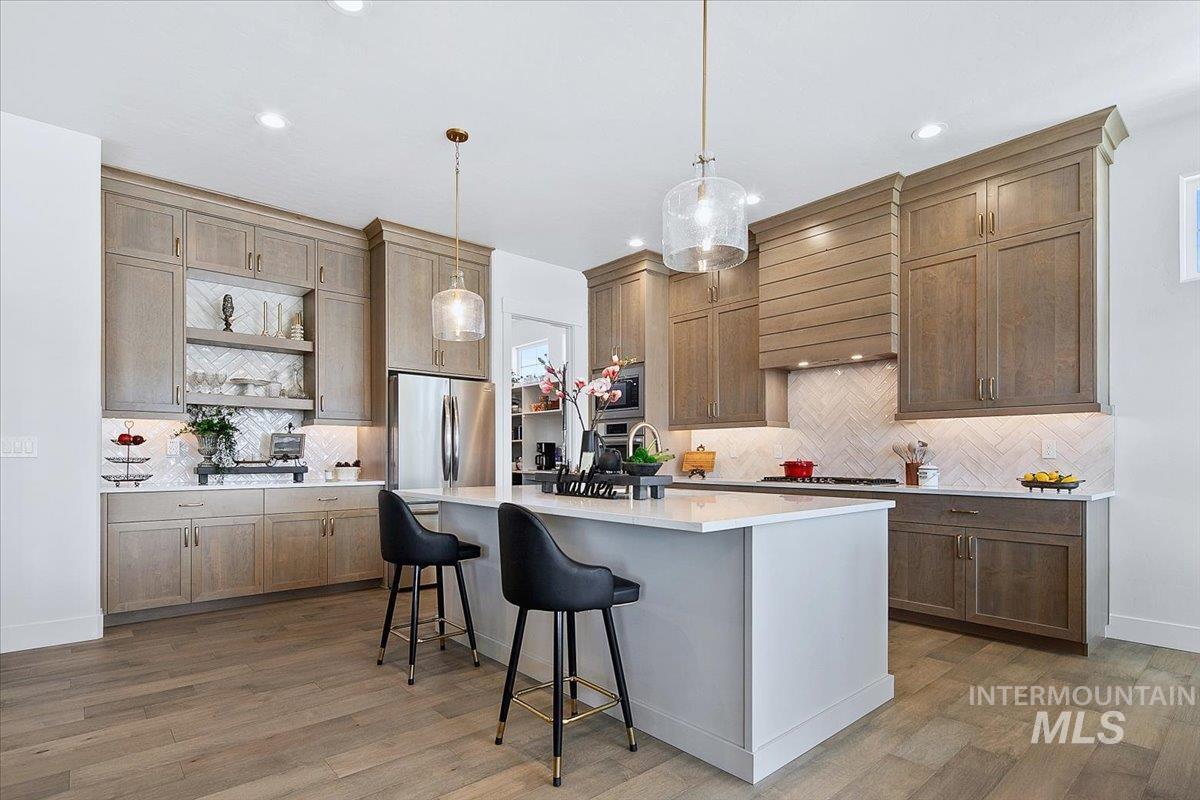 7407 W Diamond Lake Drive, Boise, Idaho 83714, 3 Bedrooms, 2.5 Bathrooms, Residential For Sale, Price $1,025,000, 98987785