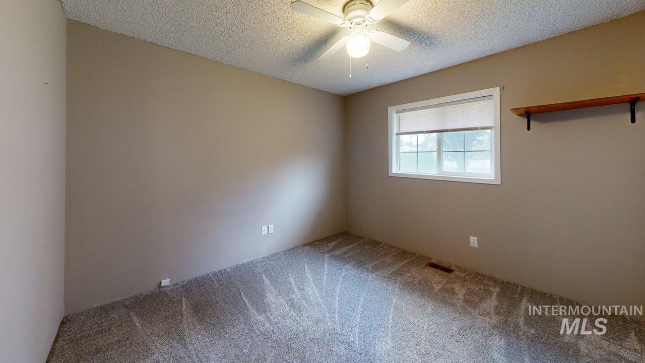 707 Park Ave, Lewiston, Idaho 83501, 3 Bedrooms, 2 Bathrooms, Residential For Sale, Price $379,900, 98987786