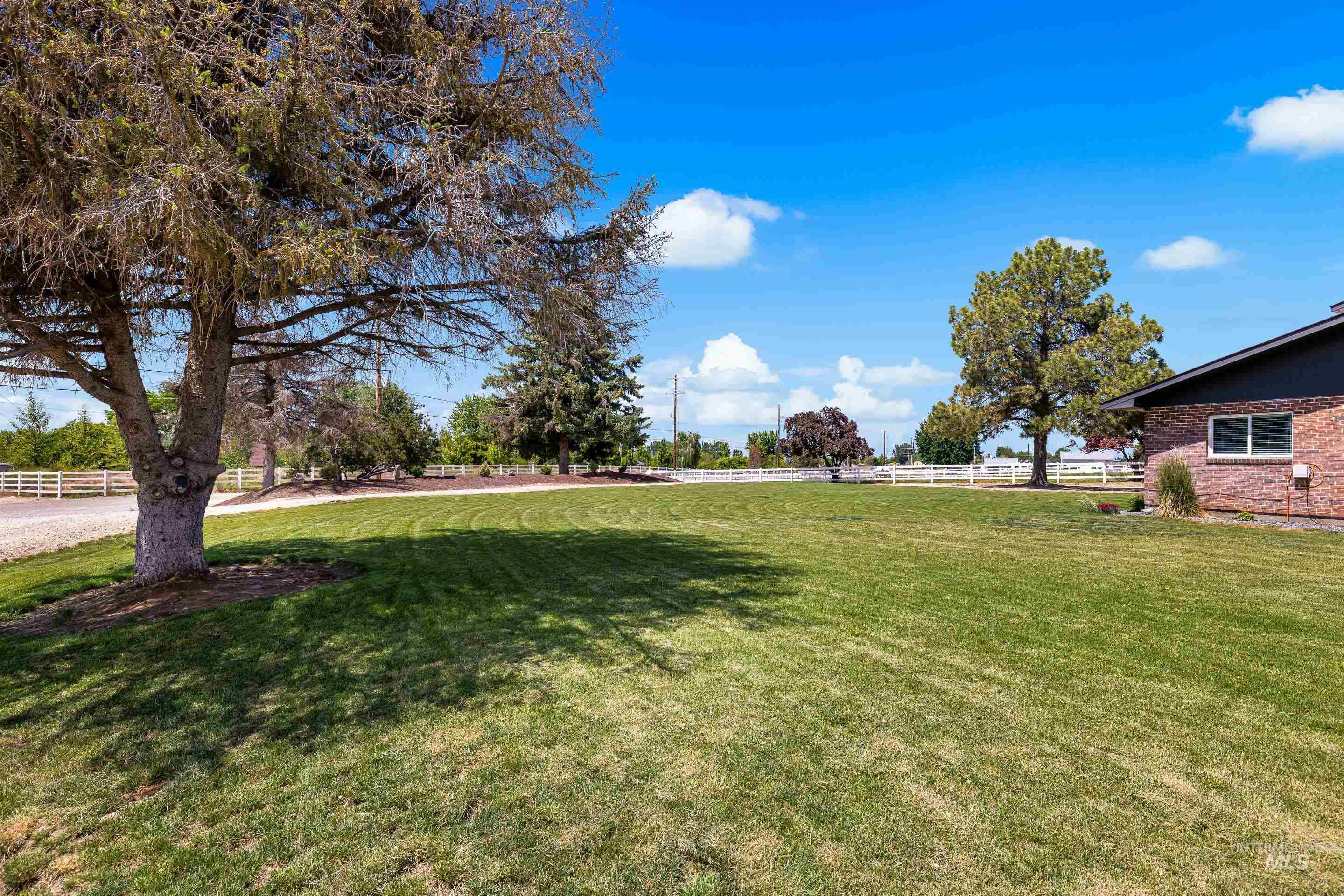 13984 Raptor Lane, Caldwell, Idaho 83607, 4 Bedrooms, 3 Bathrooms, Residential For Sale, Price $635,000, 98987787