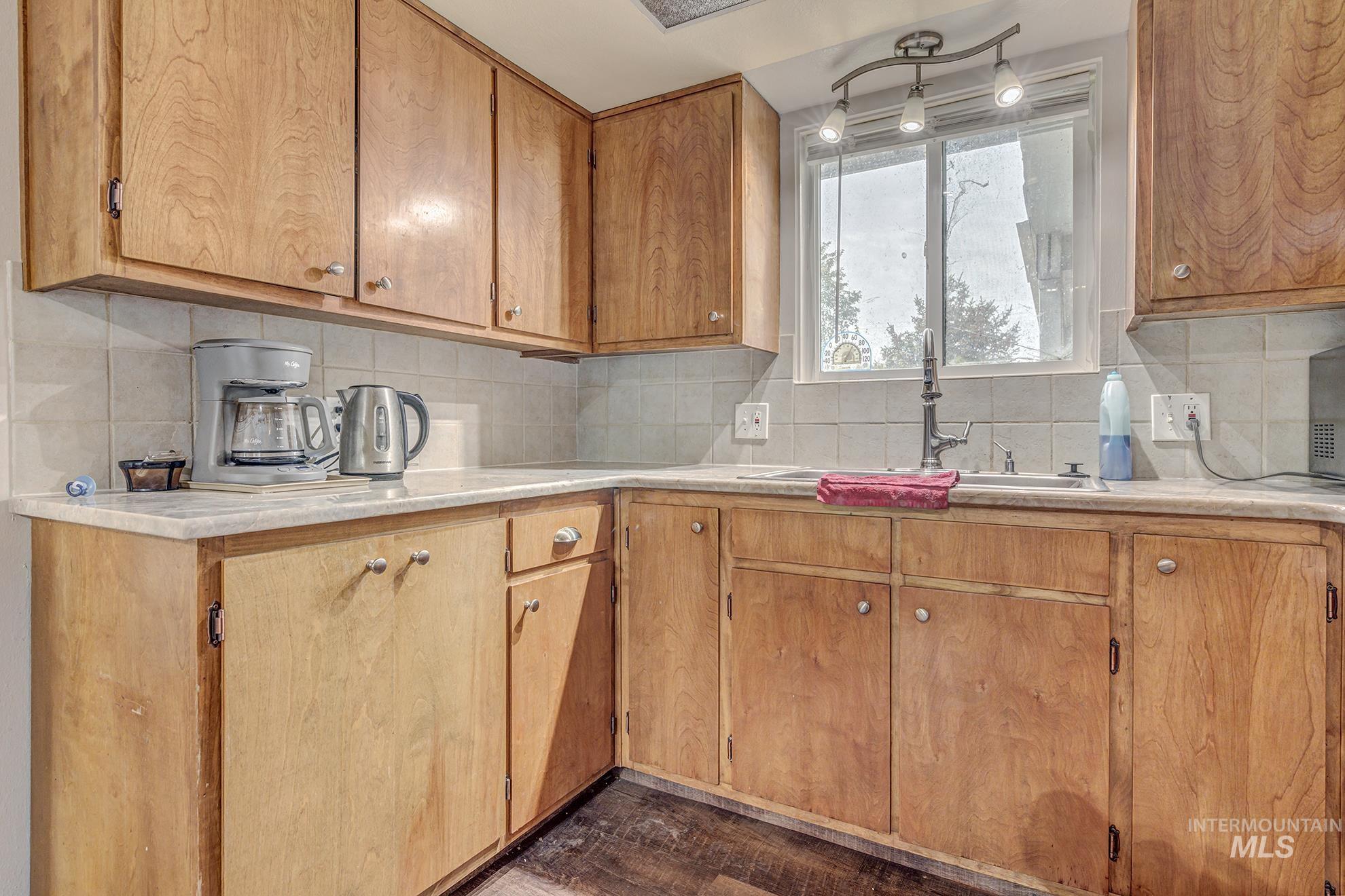 842 W Butterfield St., Weiser, Idaho 83672, 4 Bedrooms, 2 Bathrooms, Residential For Sale, Price $329,000, 98987788
