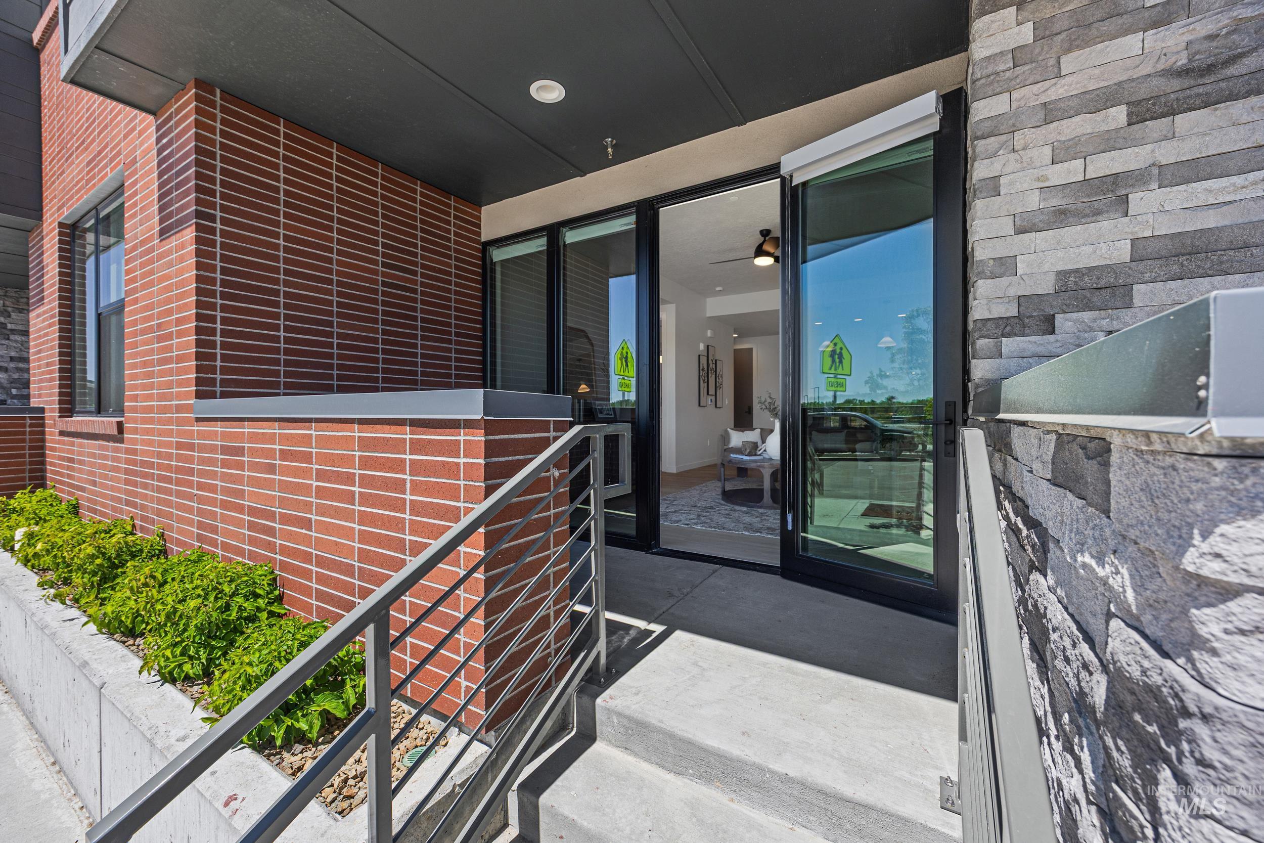 4430 E Haystack St, Boise, Idaho 83716, 2 Bedrooms, 2 Bathrooms, Residential For Sale, Price $469,900, 98987789