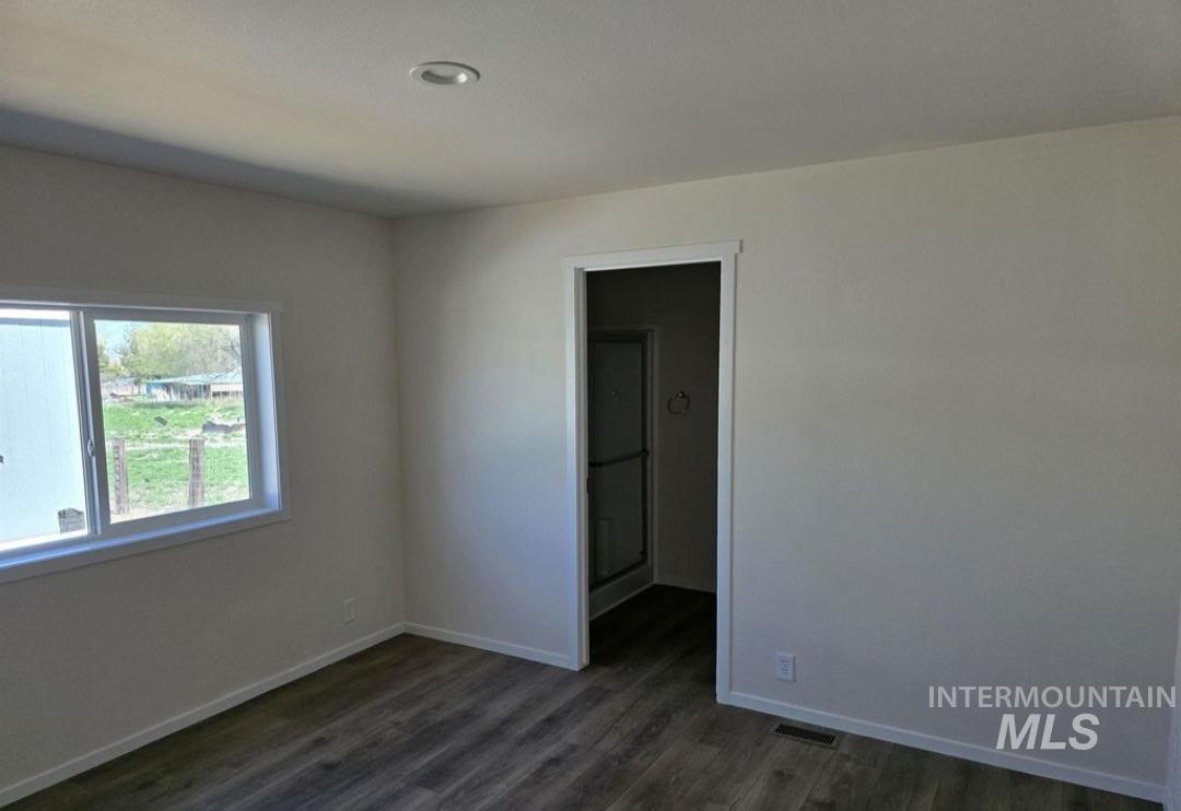 370 W 12th South, Mountain Home, Idaho 83647, 3 Bedrooms, 2 Bathrooms, Residential For Sale, Price $87,000, 98987790