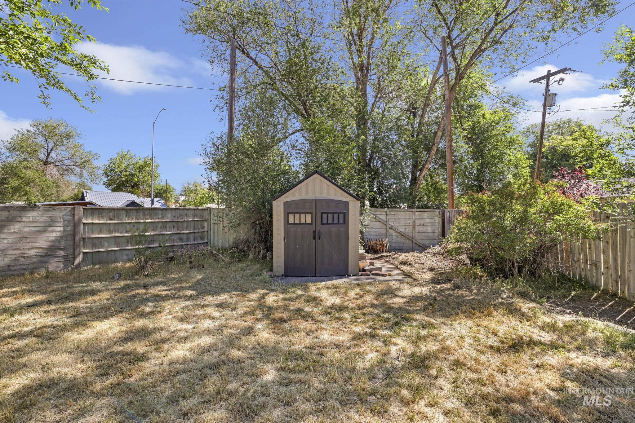620 4th Ave N, Twin Falls, Idaho 83301, 4 Bedrooms, 1.5 Bathrooms, Residential For Sale, Price $275,000, 98987794