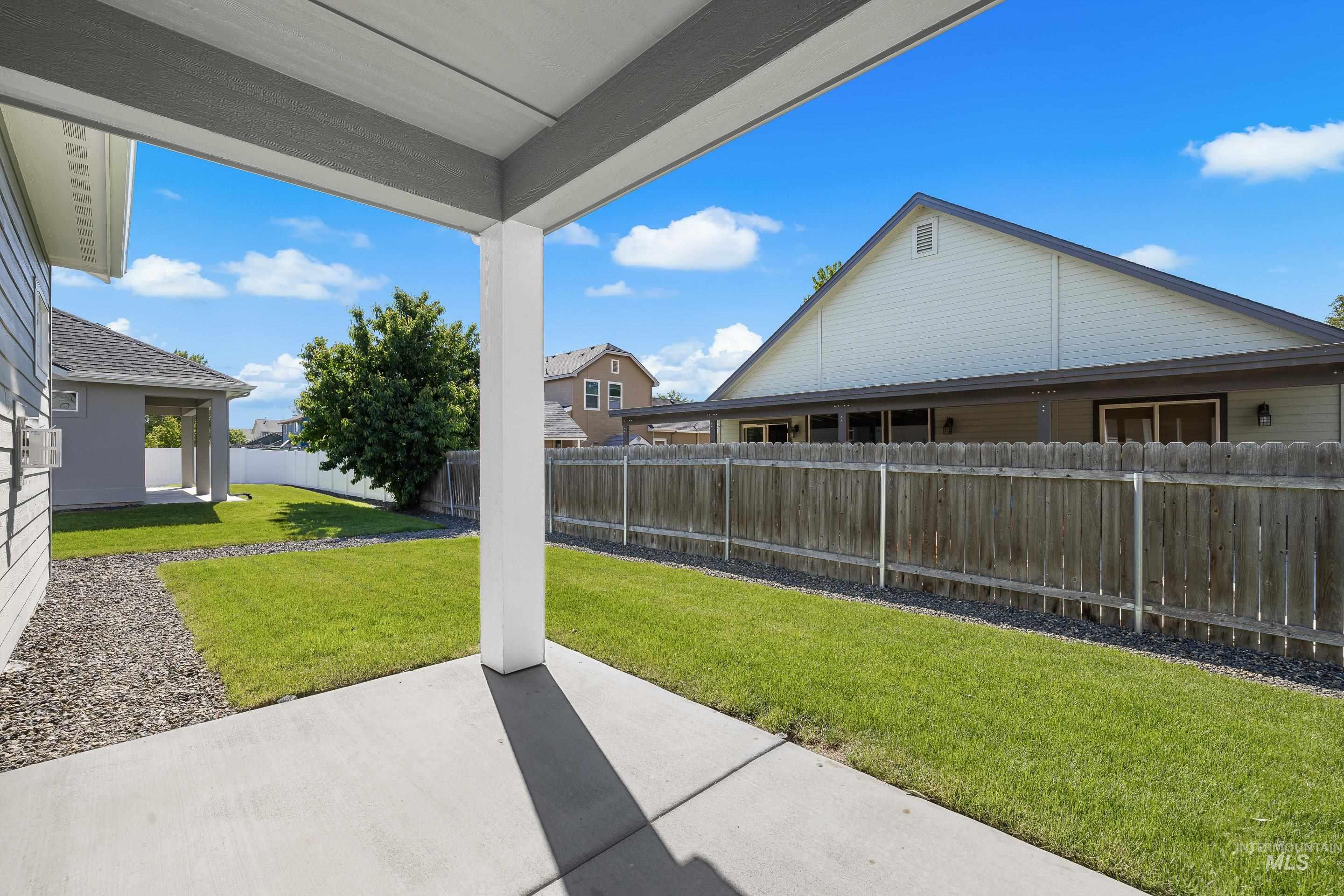 461 Hidden Mill Ct, Middleton, Idaho 83644, 3 Bedrooms, 2 Bathrooms, Residential For Sale, Price $559,900, 98987797