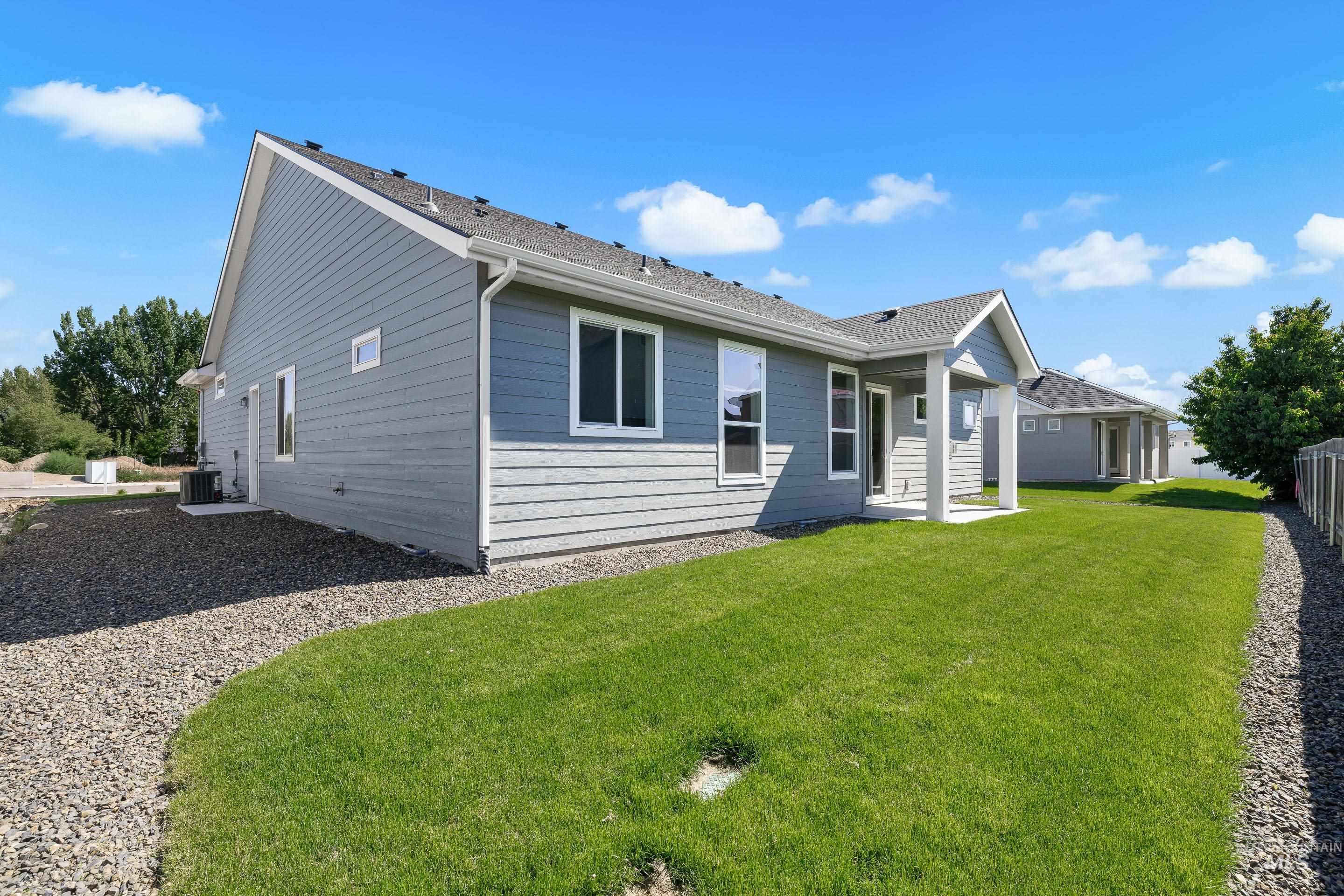 461 Hidden Mill Ct, Middleton, Idaho 83644, 3 Bedrooms, 2 Bathrooms, Residential For Sale, Price $559,900, 98987797