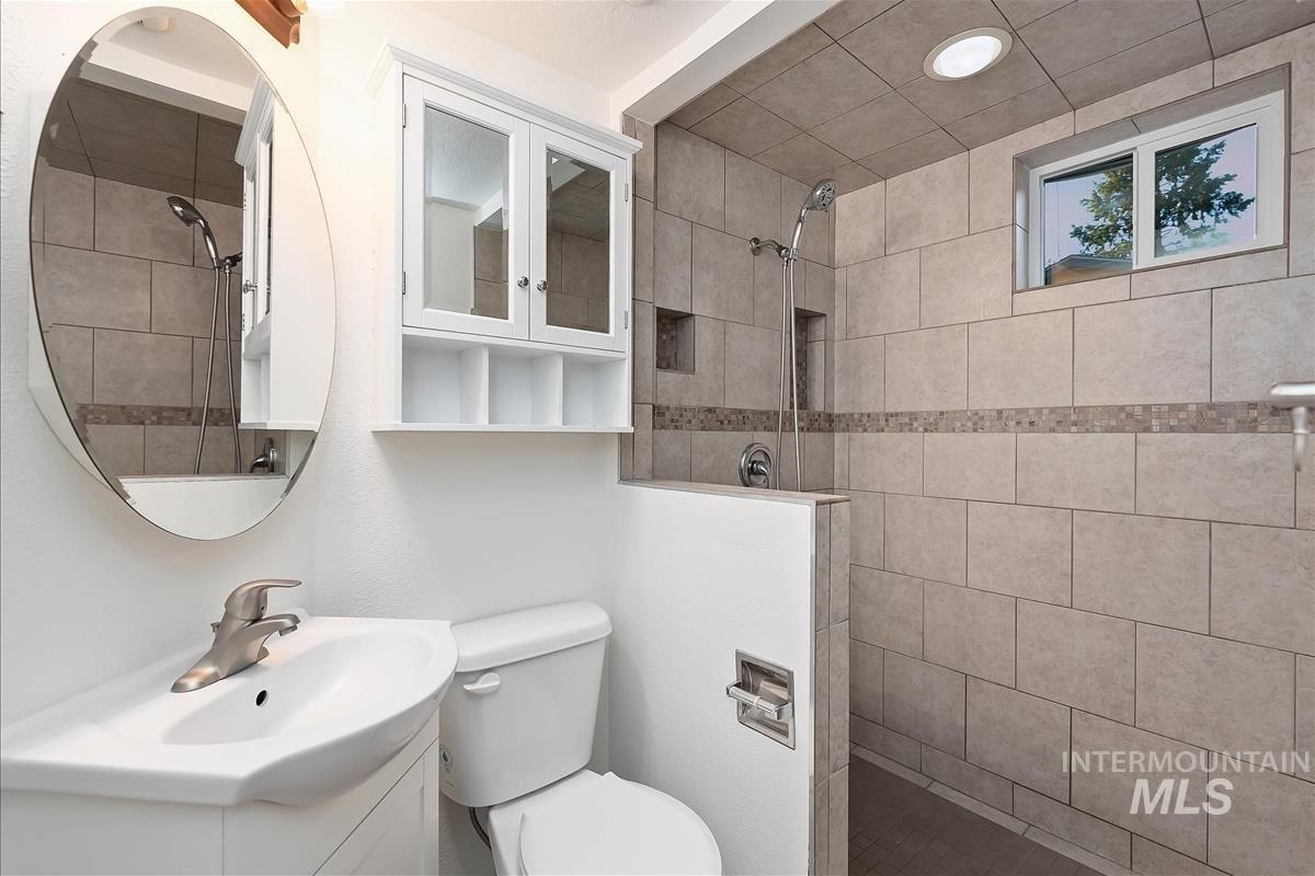630 E Krall St, Boise, Idaho 83712, 1 Bedroom, 1 Bathroom, Residential For Sale, Price $499,900, 98987798