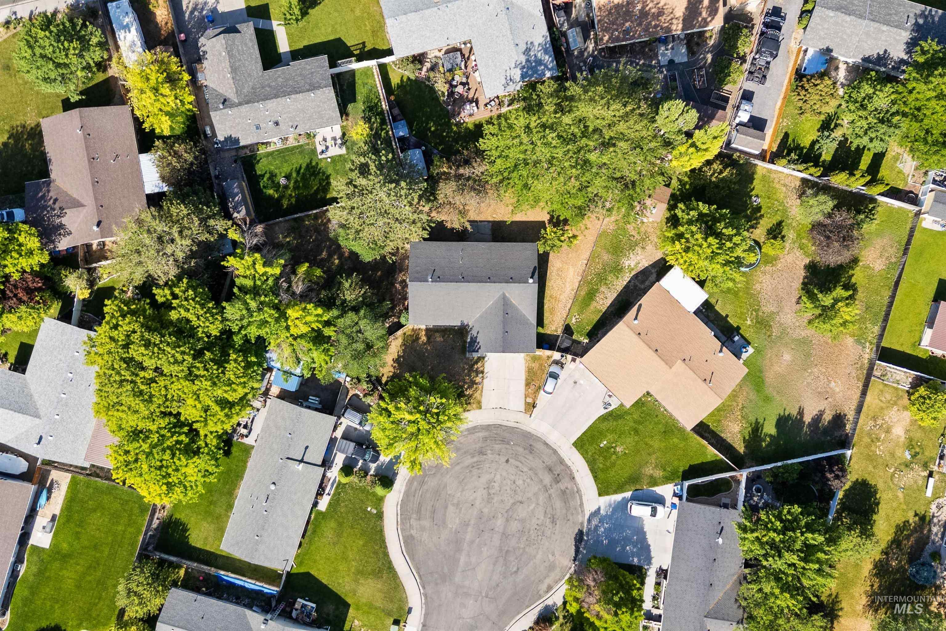 551 Park Meadows Circle, Twin Falls, Idaho 83301, 3 Bedrooms, 2 Bathrooms, Residential For Sale, Price $354,900, 98987800