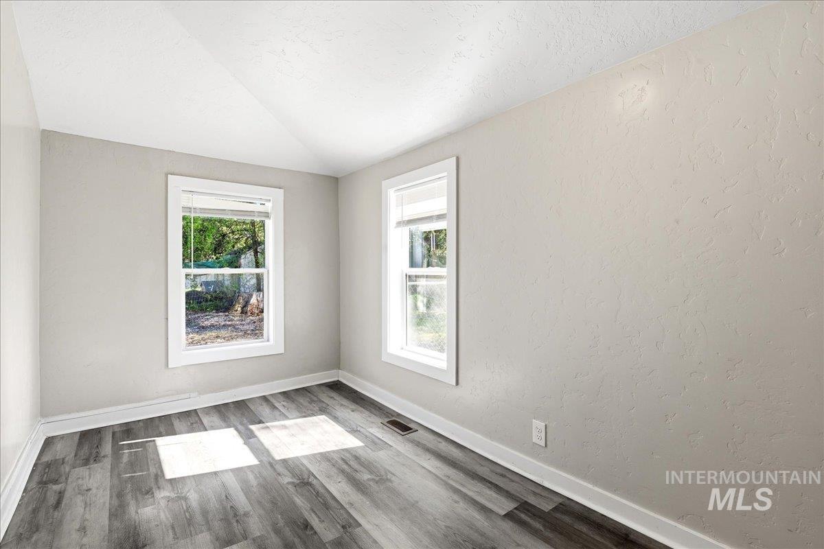 103 S 16th Ave, Caldwell, Idaho 83605, 2 Bedrooms, 1 Bathroom, Residential For Sale, Price $279,900, 98987801