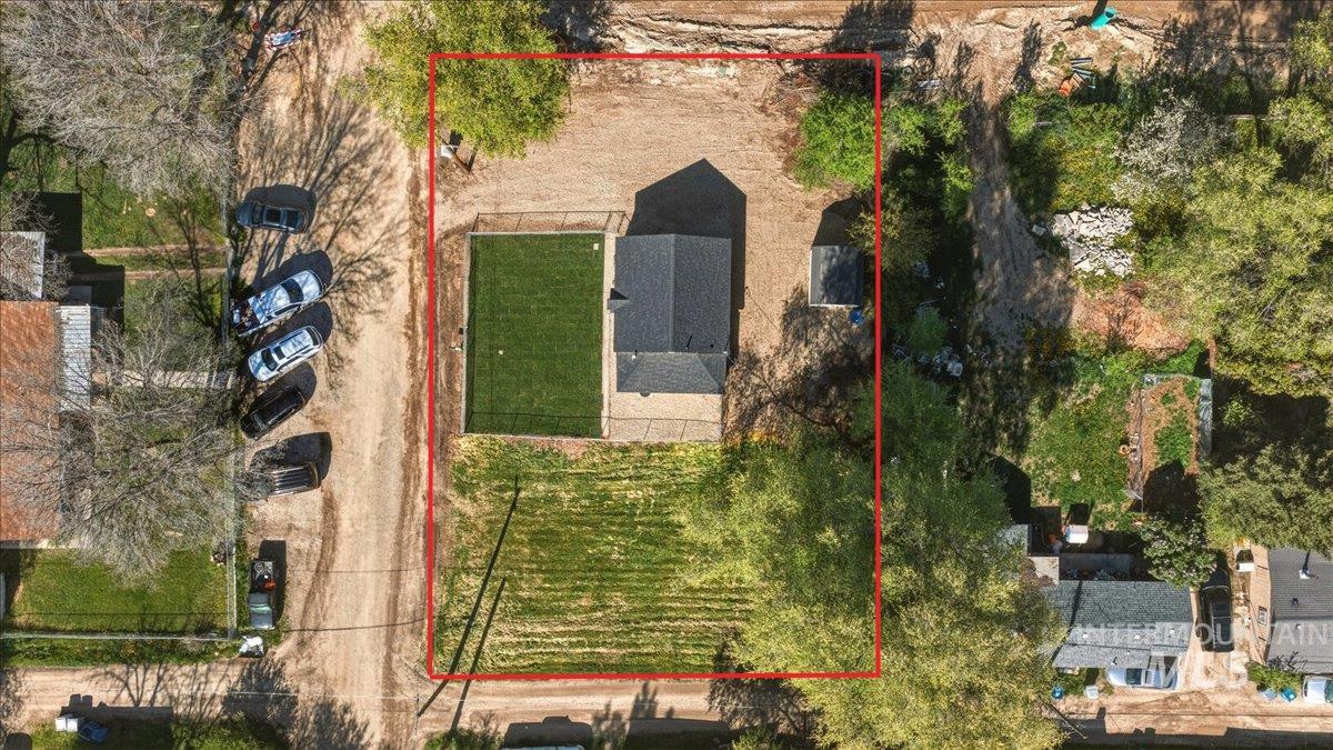 103 S 16th Ave, Caldwell, Idaho 83605, 2 Bedrooms, 1 Bathroom, Residential For Sale, Price $279,900, 98987801