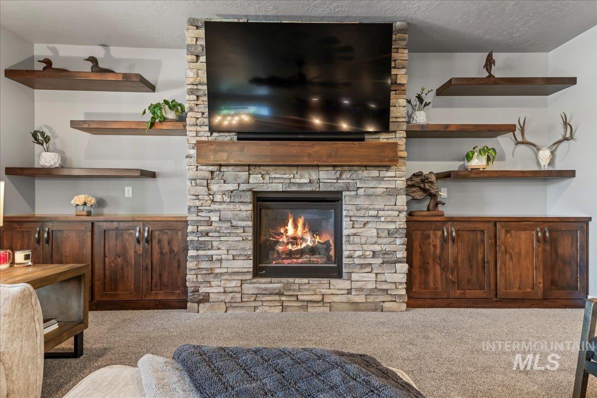 1882 E Three Corners Dr, Meridian, Idaho 83646-6686, 4 Bedrooms, 3 Bathrooms, Residential For Sale, Price $924,900, 98987813