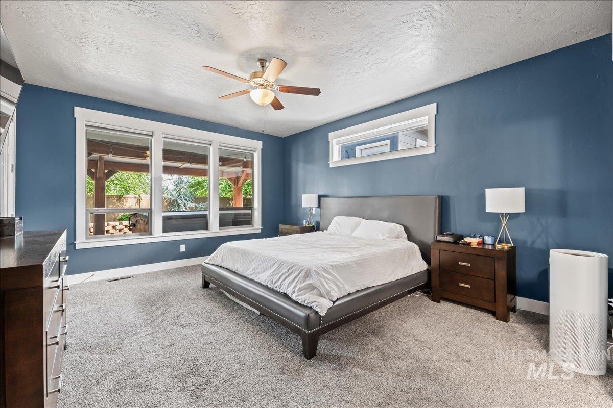 1882 E Three Corners Dr, Meridian, Idaho 83646-6686, 4 Bedrooms, 3 Bathrooms, Residential For Sale, Price $924,900, 98987813
