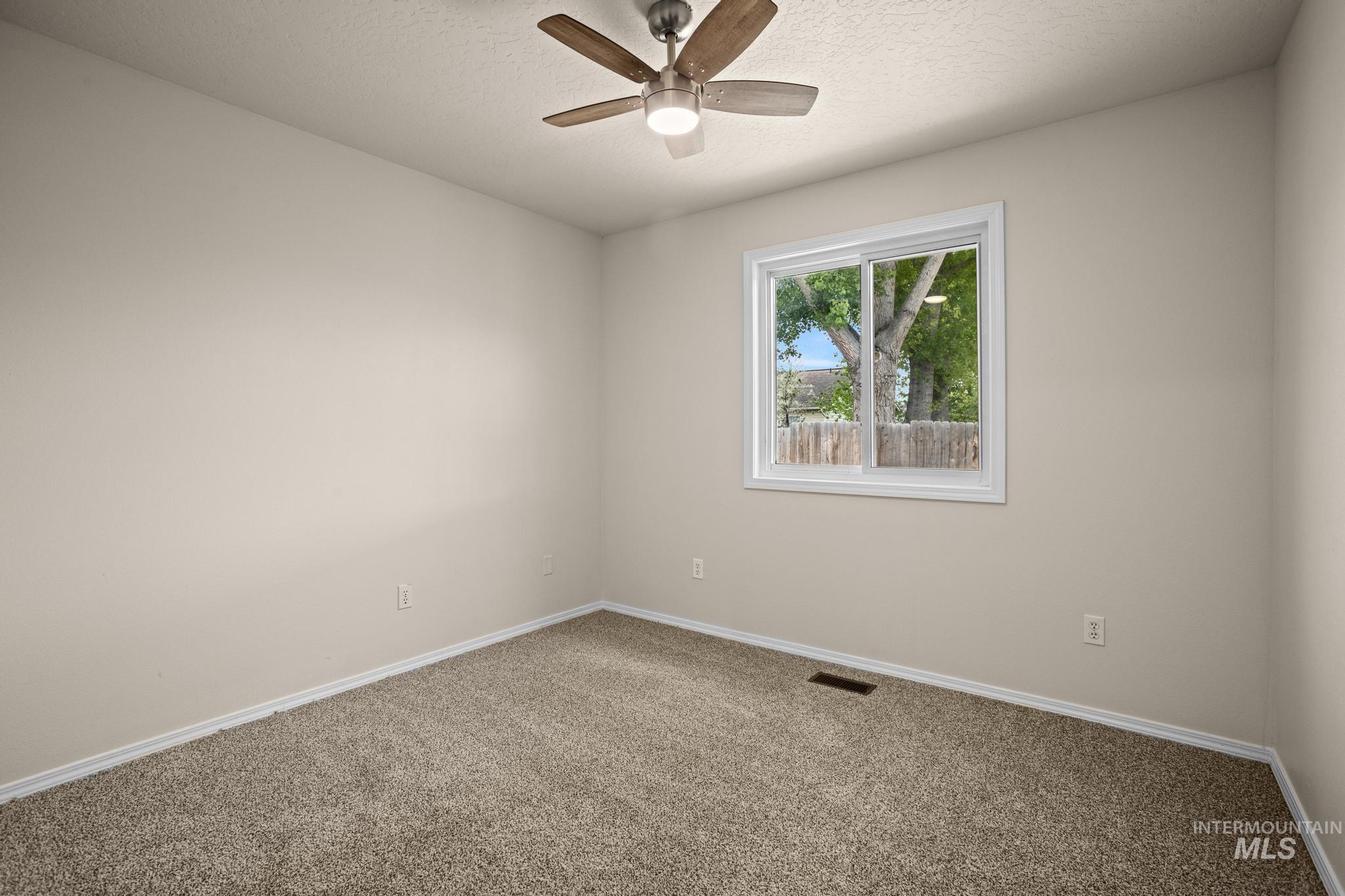 1610 W Hawaii, Nampa, Idaho 83686, 3 Bedrooms, 2 Bathrooms, Residential For Sale, Price $359,900, 98987814