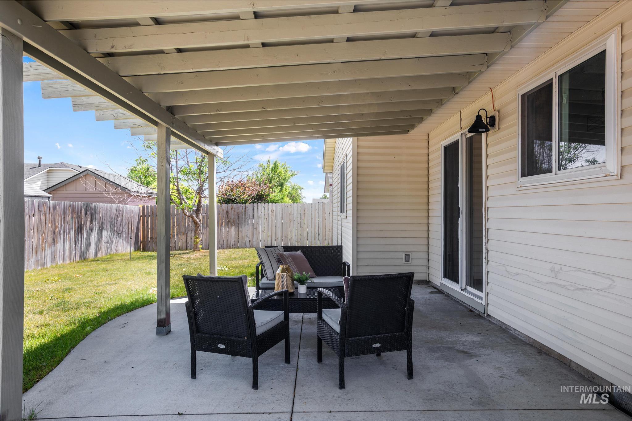 1610 W Hawaii, Nampa, Idaho 83686, 3 Bedrooms, 2 Bathrooms, Residential For Sale, Price $359,900, 98987814