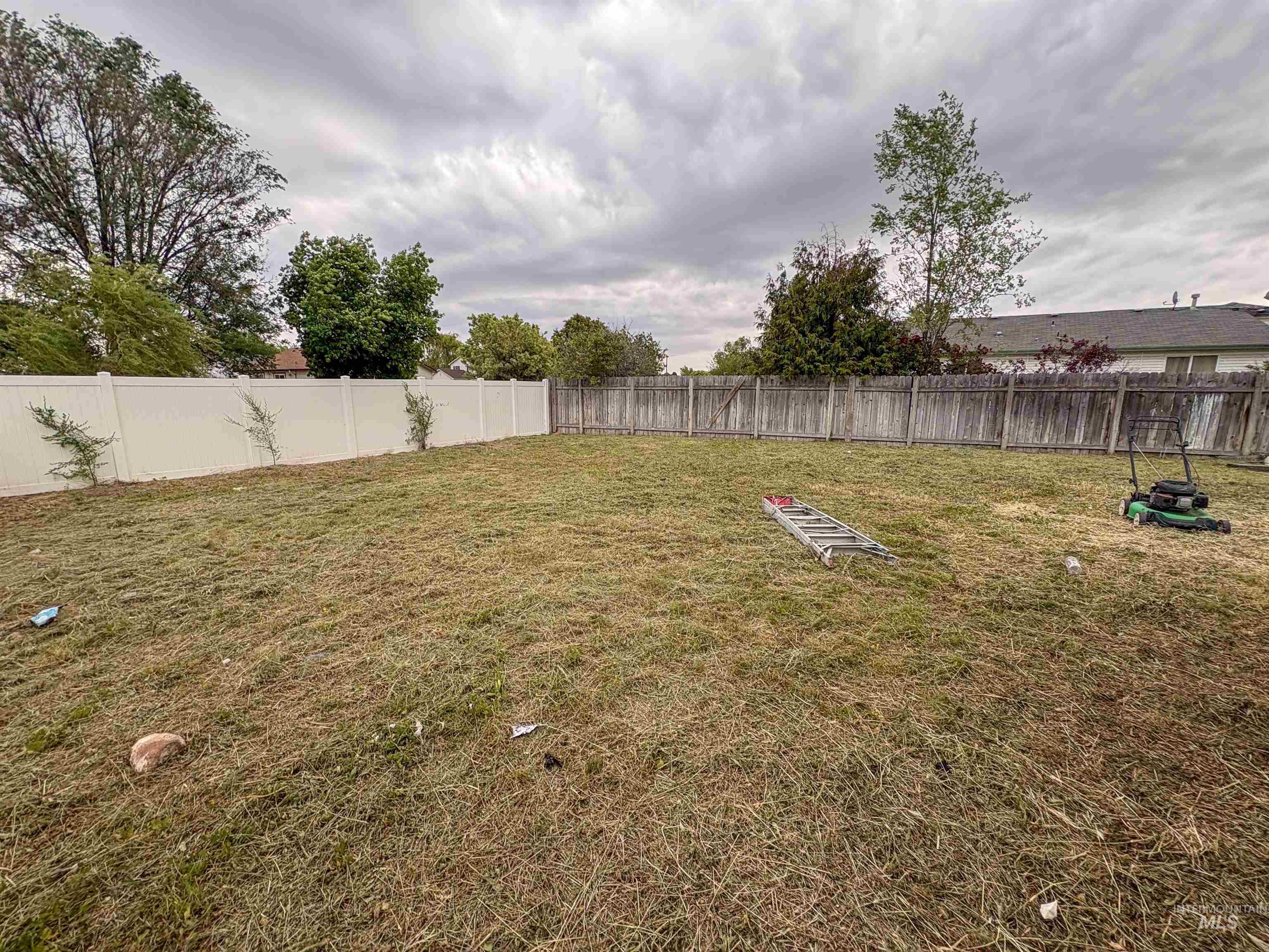 1607 W Edwards Ave, Nampa, Idaho 83686, 3 Bedrooms, 2 Bathrooms, Residential For Sale, Price $340,000, 98987817