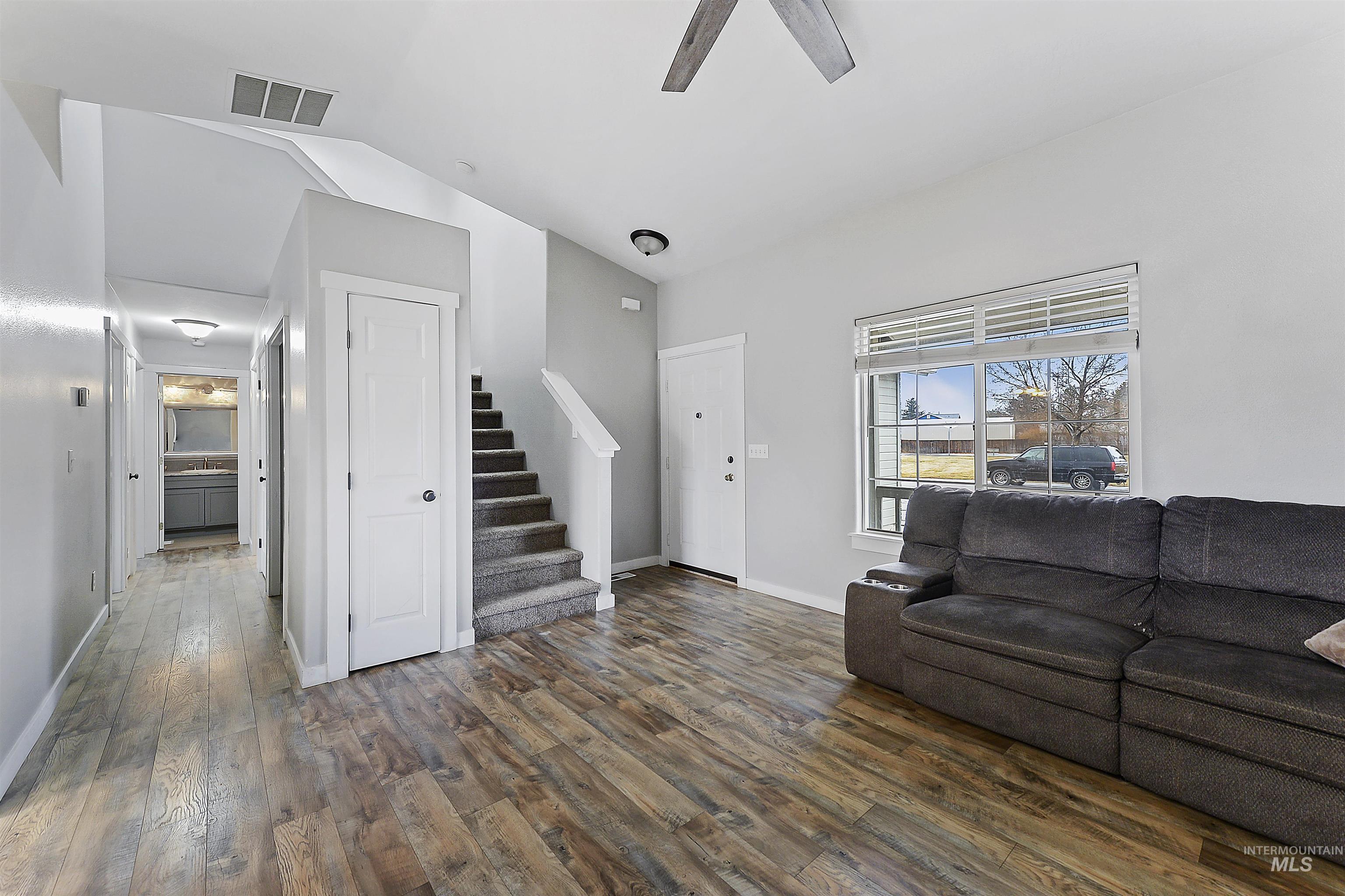 1607 W Edwards Ave, Nampa, Idaho 83686, 3 Bedrooms, 2 Bathrooms, Residential For Sale, Price $340,000, 98987817