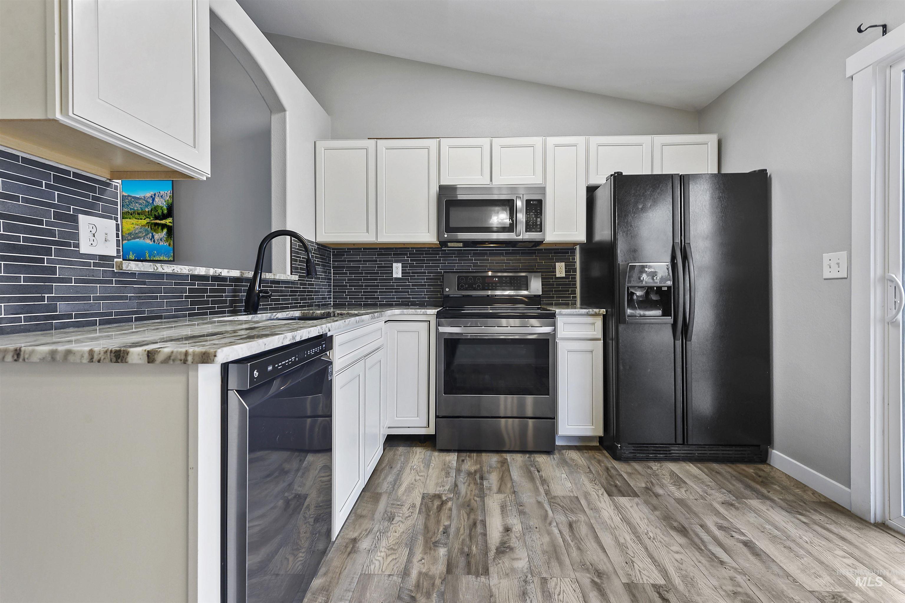 1607 W Edwards Ave, Nampa, Idaho 83686, 3 Bedrooms, 2 Bathrooms, Residential For Sale, Price $340,000, 98987817