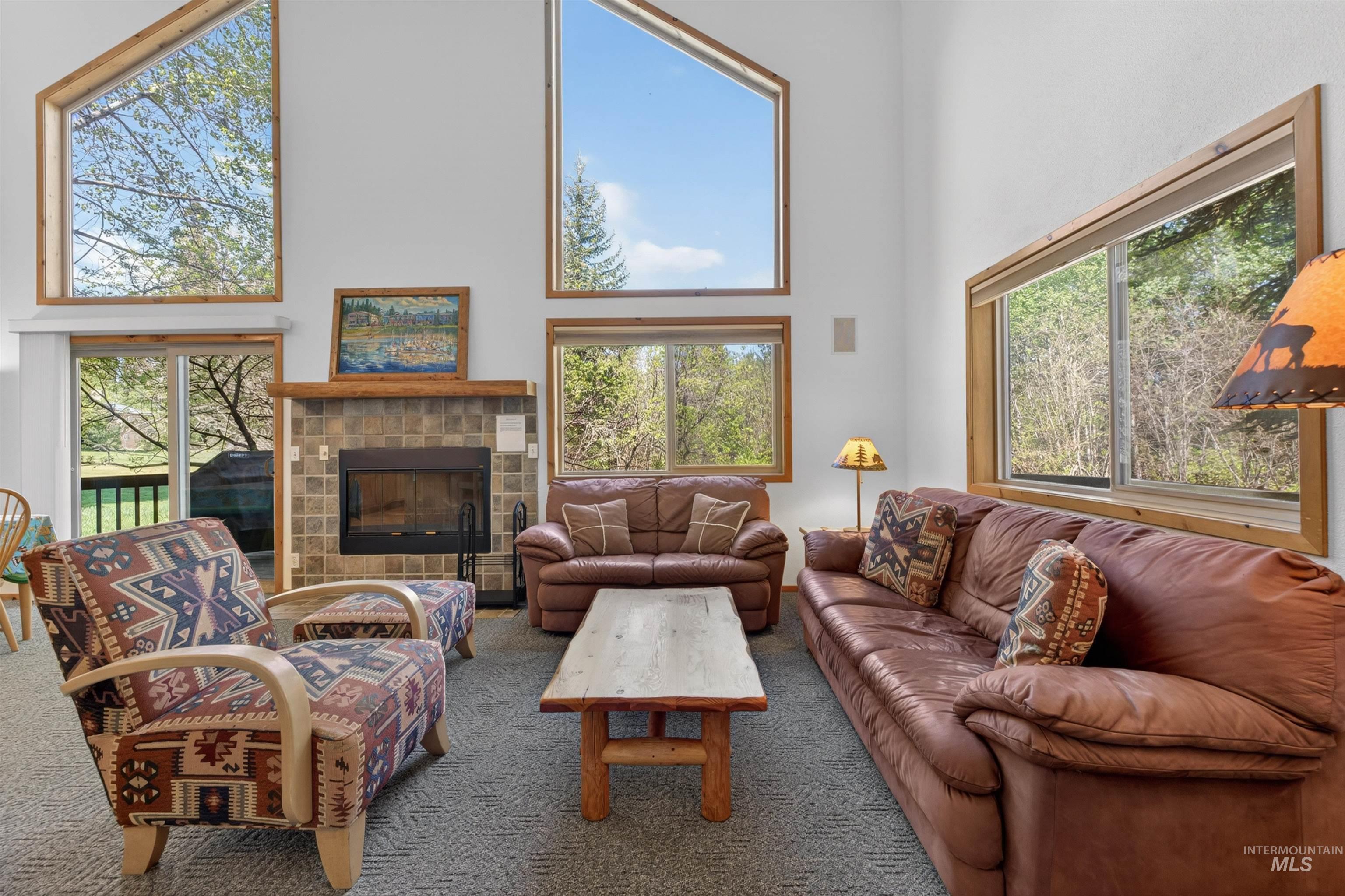 933 Cottage Court, McCall, Idaho 83638, 3 Bedrooms, 3 Bathrooms, Residential For Sale, Price $869,000, 98987818