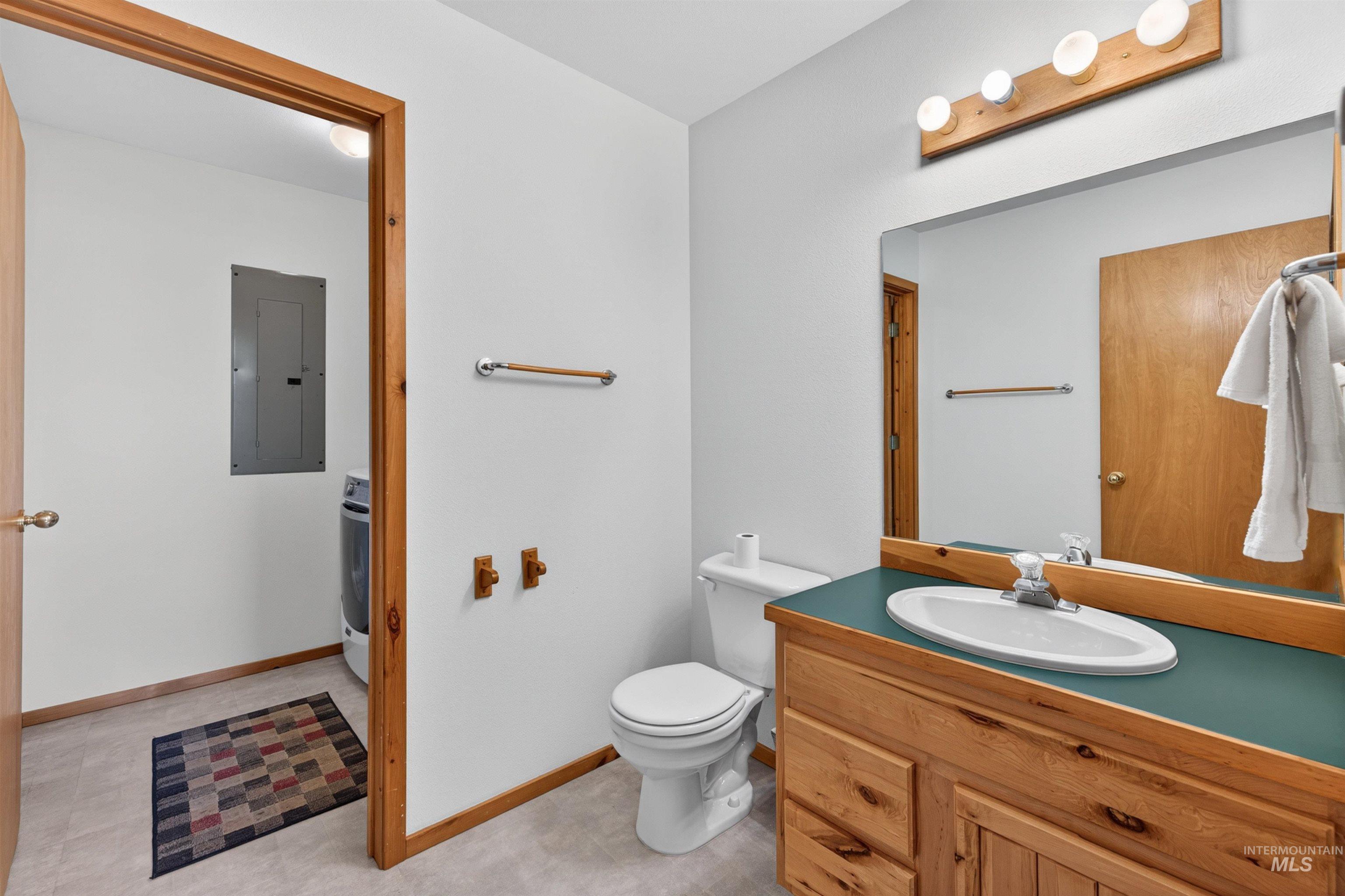 933 Cottage Court, McCall, Idaho 83638, 3 Bedrooms, 3 Bathrooms, Residential For Sale, Price $869,000, 98987818