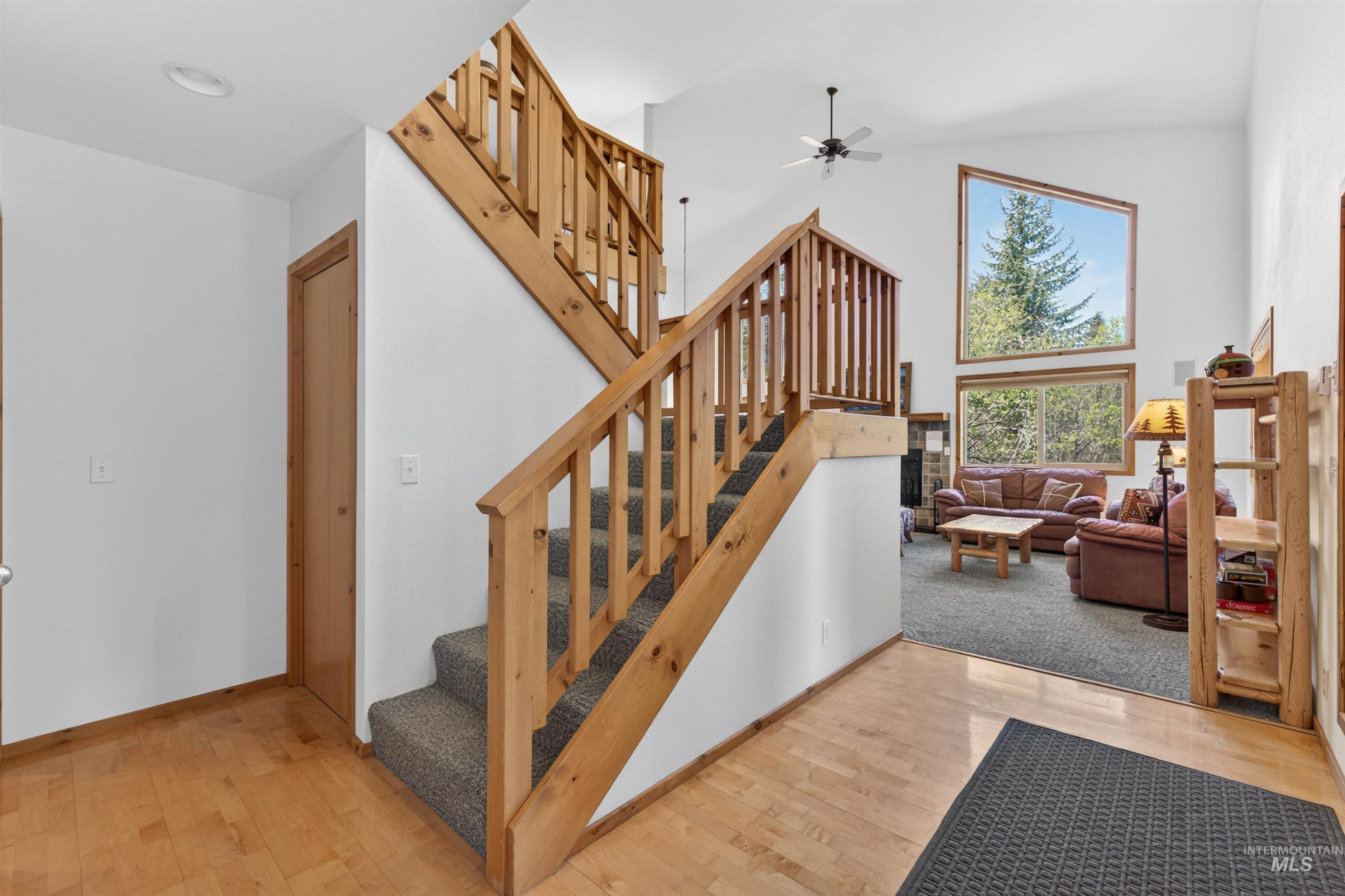 933 Cottage Court, McCall, Idaho 83638, 3 Bedrooms, 3 Bathrooms, Residential For Sale, Price $869,000, 98987818