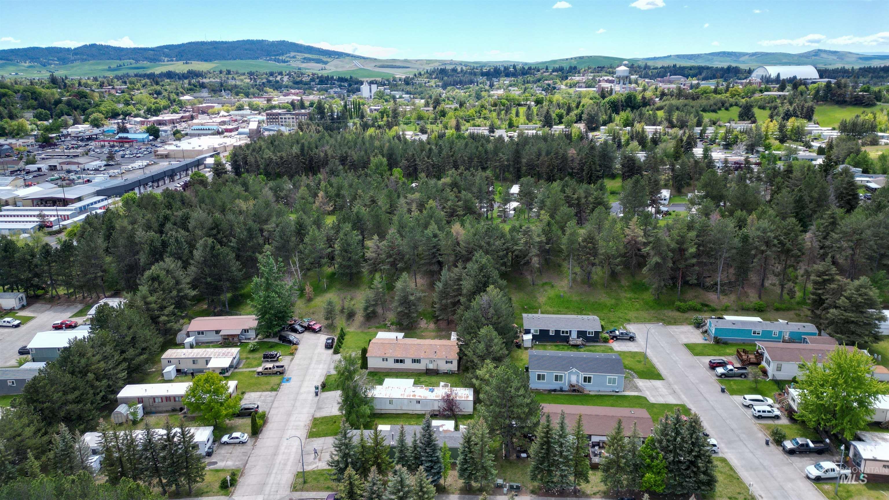 609 N Almon, Moscow, Idaho 83843, 3 Bedrooms, 2 Bathrooms, Residential For Sale, Price $62,000, 98987822