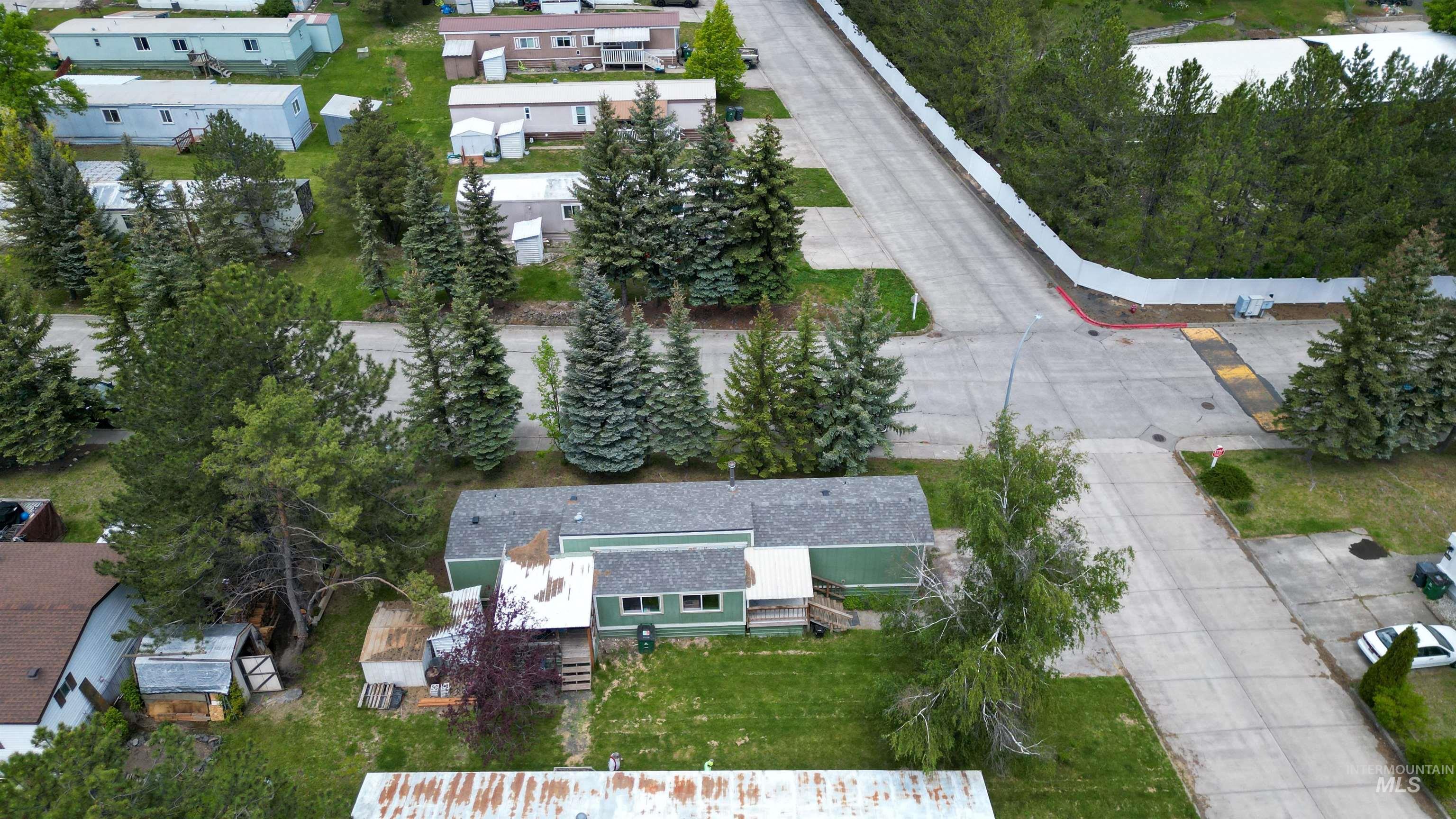 609 N Almon, Moscow, Idaho 83843, 3 Bedrooms, 2 Bathrooms, Residential For Sale, Price $62,000, 98987822