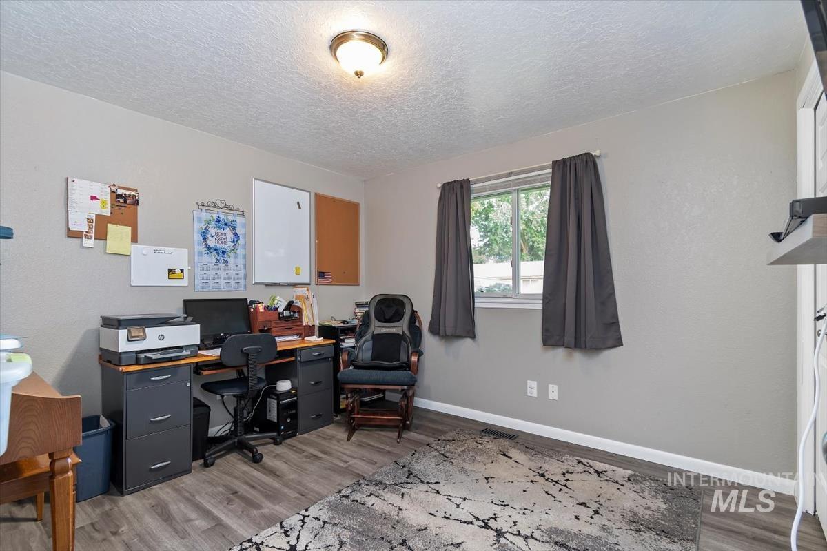 12123 W Alfred St., Boise, Idaho 83713, 3 Bedrooms, 2 Bathrooms, Residential For Sale, Price $399,000,MLS 98987830