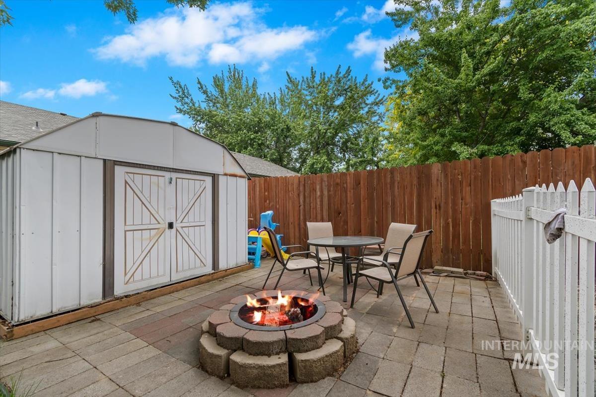 12123 W Alfred St., Boise, Idaho 83713, 3 Bedrooms, 2 Bathrooms, Residential For Sale, Price $399,000,MLS 98987830