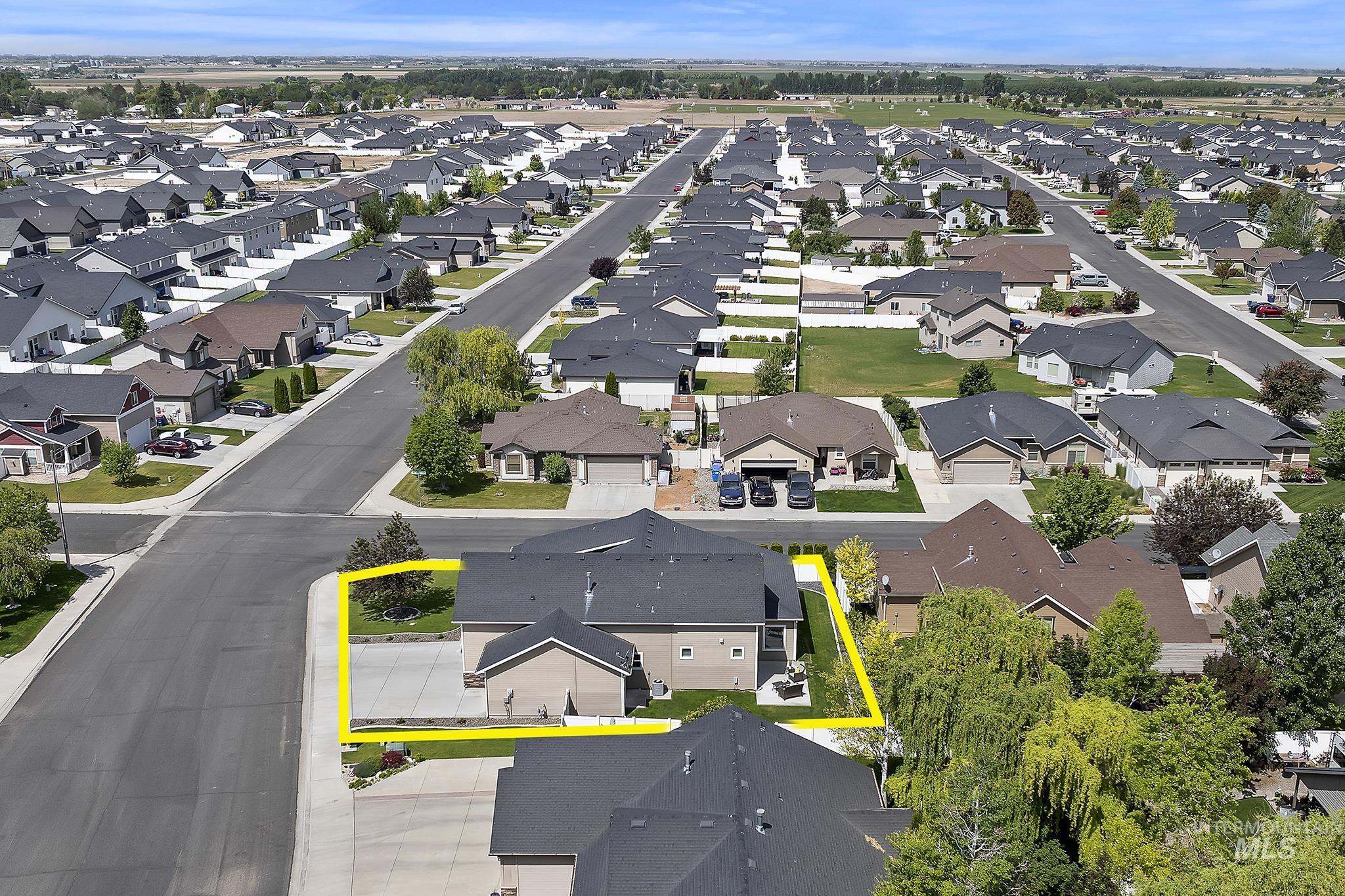 952 White Birch Ave, Twin Falls, Idaho 83301, 4 Bedrooms, 3 Bathrooms, Residential For Sale, Price $529,900, 98987833