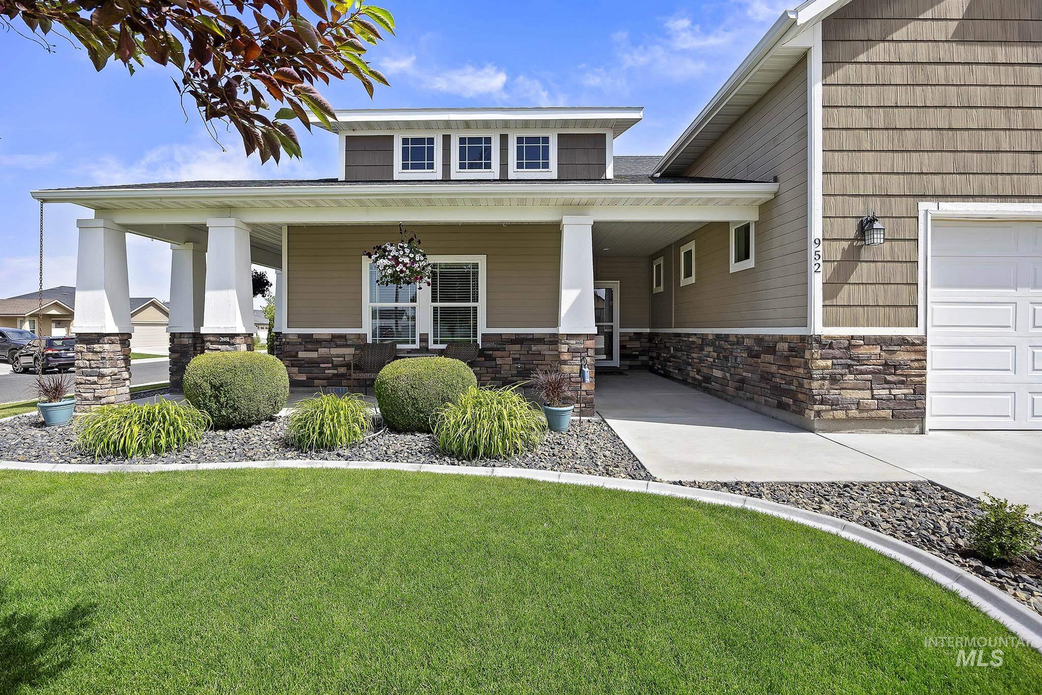952 White Birch Ave, Twin Falls, Idaho 83301, 4 Bedrooms, 3 Bathrooms, Residential For Sale, Price $529,900, 98987833