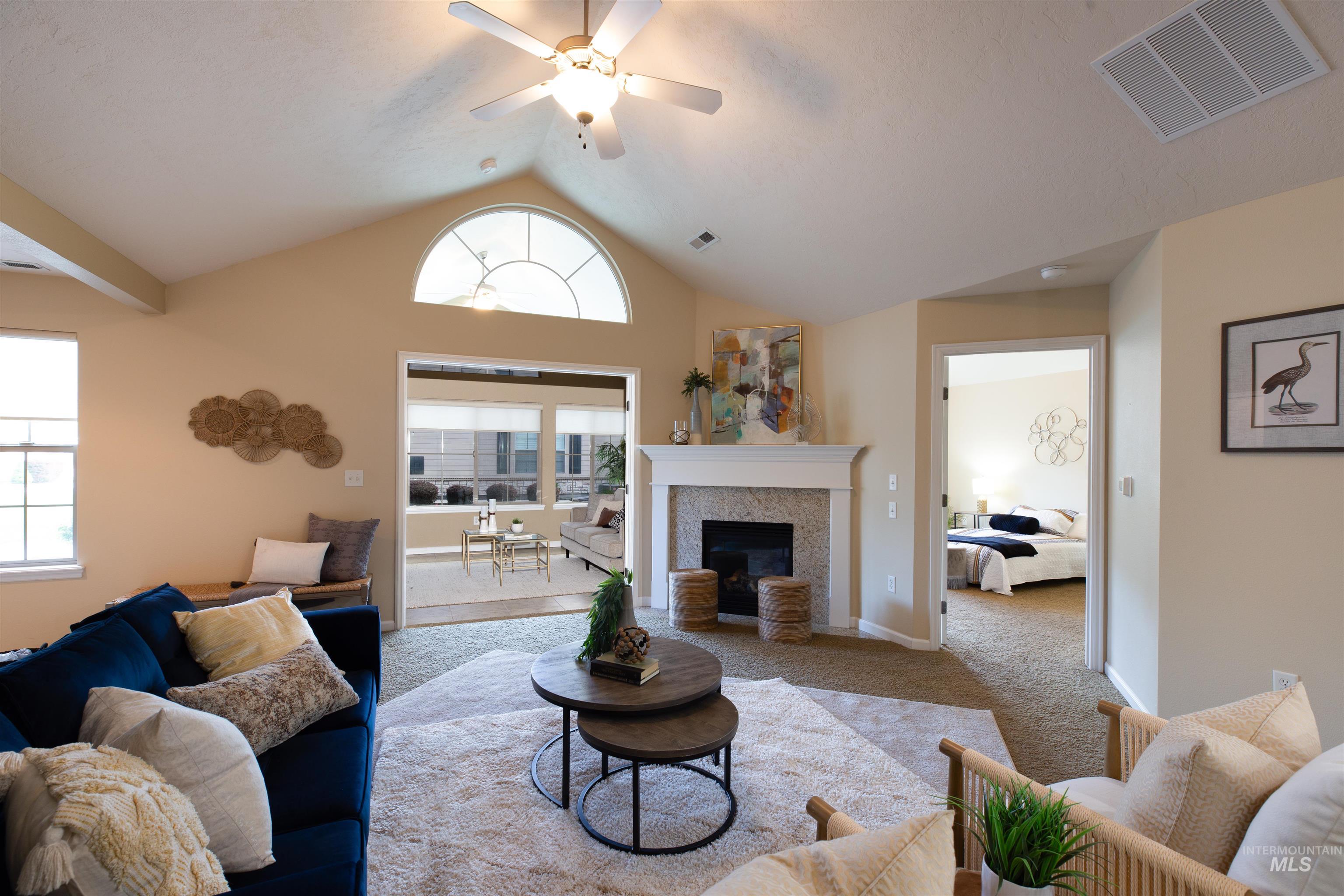 2858 N Cloverdale Rd, Boise, Idaho 83713, 2 Bedrooms, 2 Bathrooms, Residential For Sale, Price $435,000, 98987834