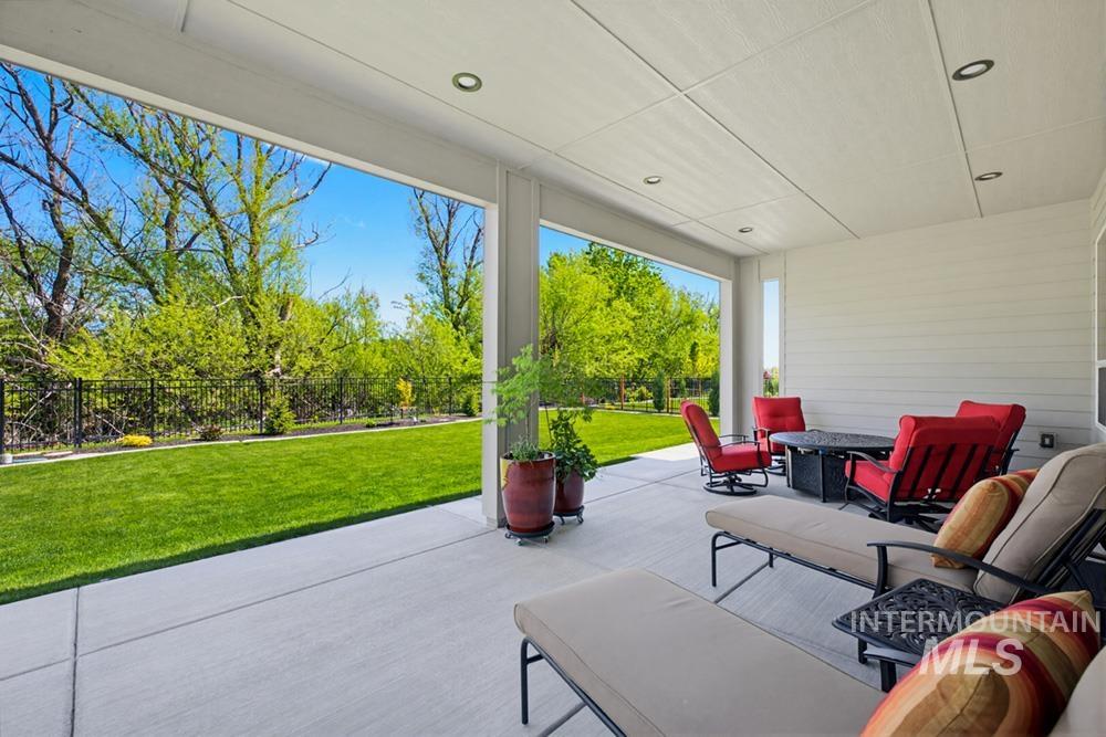 1950 N Willowick Ave, Eagle, Idaho 83616, 4 Bedrooms, 3 Bathrooms, Residential For Sale, Price $899,500, 98987838