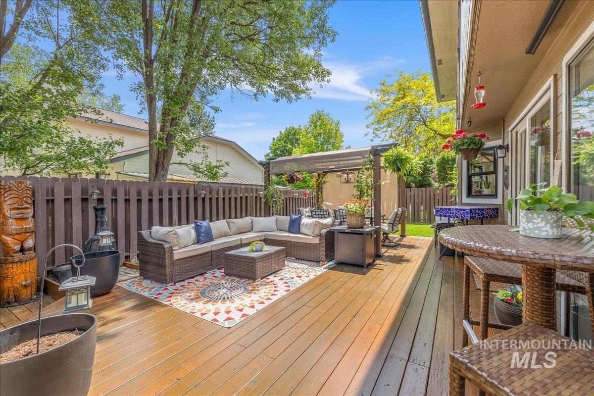 4584 N Marylebone Pl, Boise, Idaho 83713-2451, 5 Bedrooms, 2.5 Bathrooms, Residential For Sale, Price $585,000, 98987841