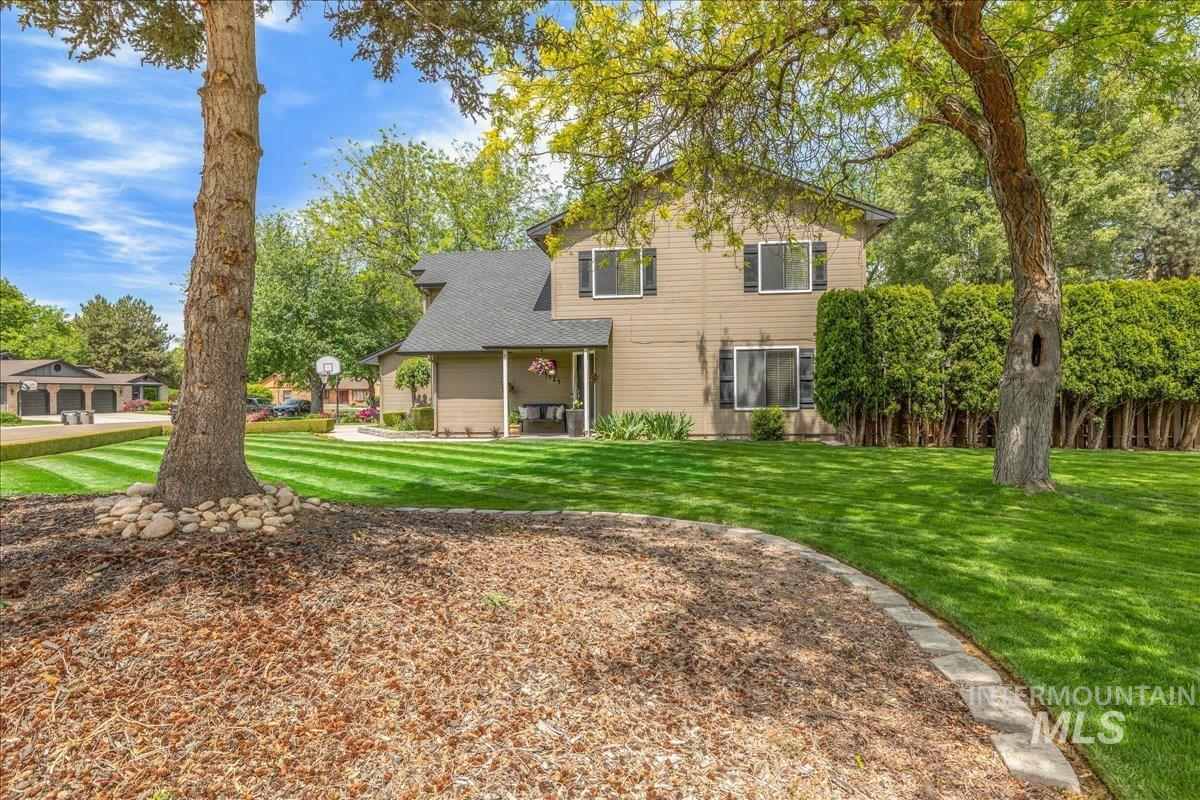 4584 N Marylebone Pl, Boise, Idaho 83713-2451, 5 Bedrooms, 2.5 Bathrooms, Residential For Sale, Price $585,000, 98987841
