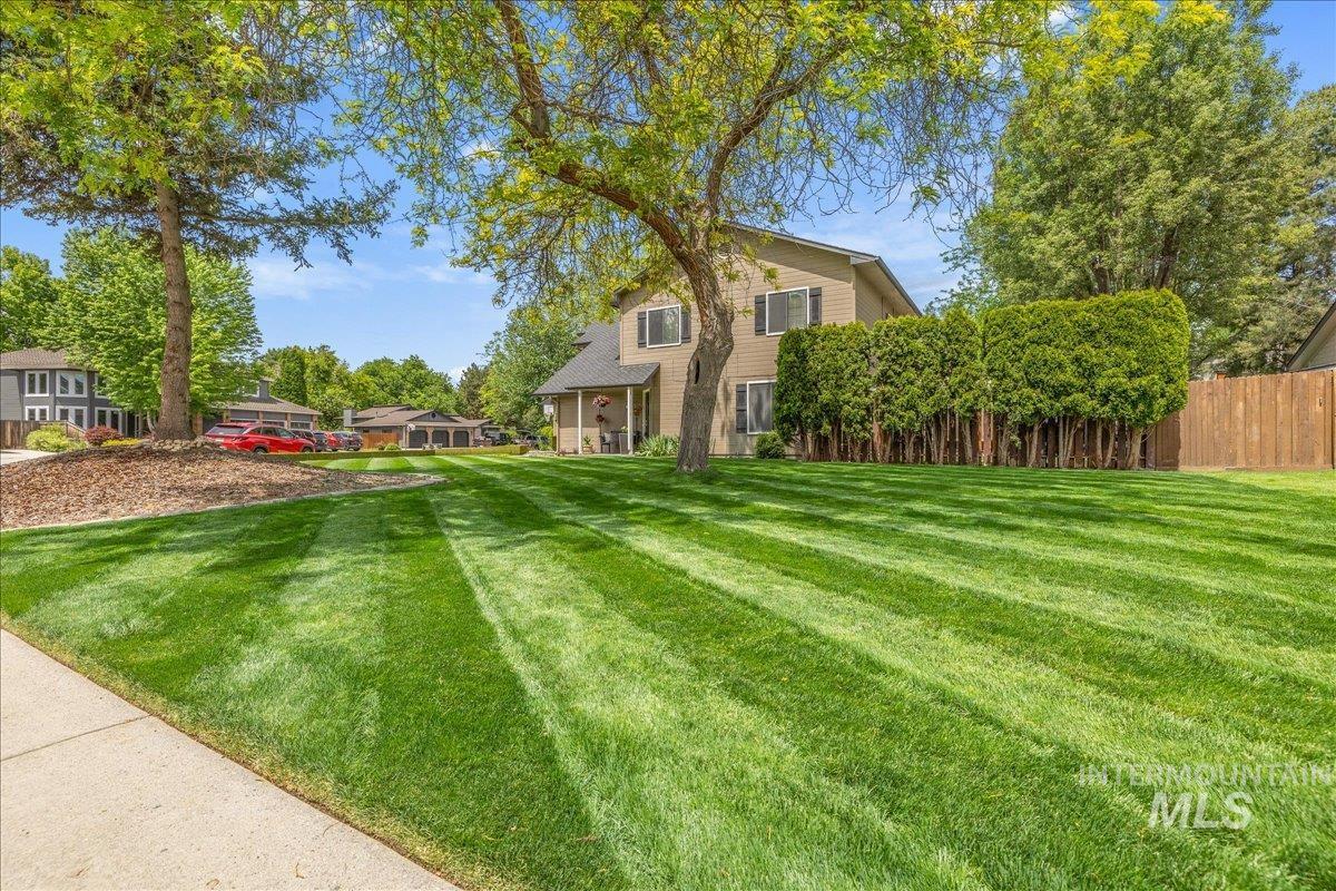 4584 N Marylebone Pl, Boise, Idaho 83713-2451, 5 Bedrooms, 2.5 Bathrooms, Residential For Sale, Price $585,000, 98987841
