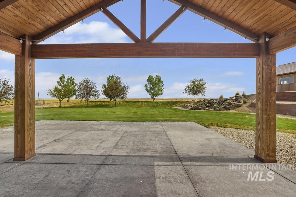 2040 E 2200 N, Twin Falls, Idaho 83301, 5 Bedrooms, 3 Bathrooms, Residential For Sale, Price $875,000, 98987842