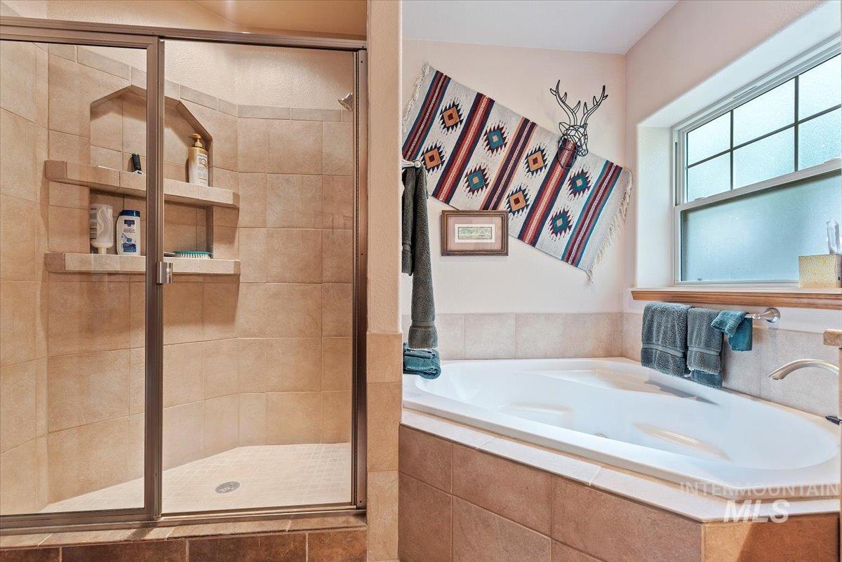 11 Forest Trail, Garden Valley, Idaho 83622, 3 Bedrooms, 3 Bathrooms, Residential For Sale, Price $899,250, 98987850