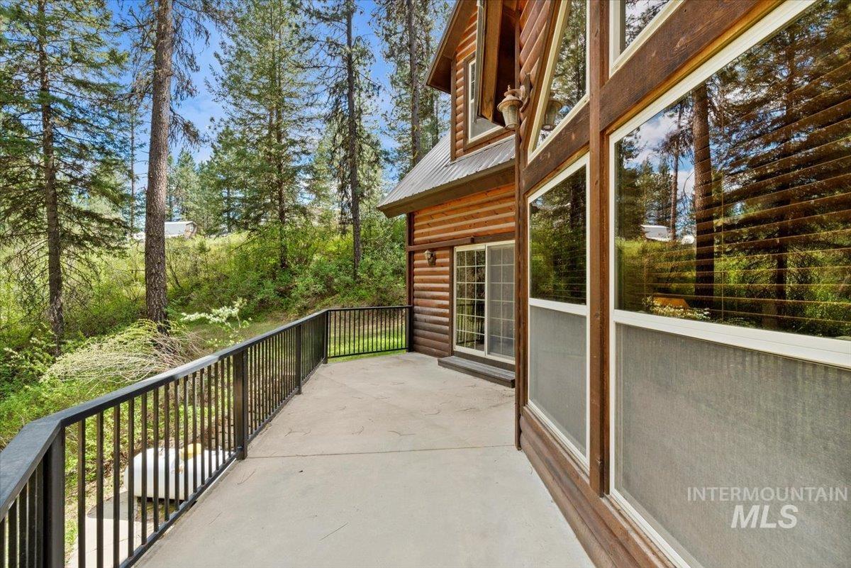 11 Forest Trail, Garden Valley, Idaho 83622, 3 Bedrooms, 3 Bathrooms, Residential For Sale, Price $899,250, 98987850