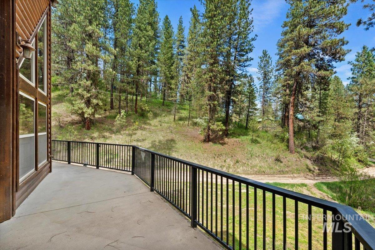 11 Forest Trail, Garden Valley, Idaho 83622, 3 Bedrooms, 3 Bathrooms, Residential For Sale, Price $899,250, 98987850