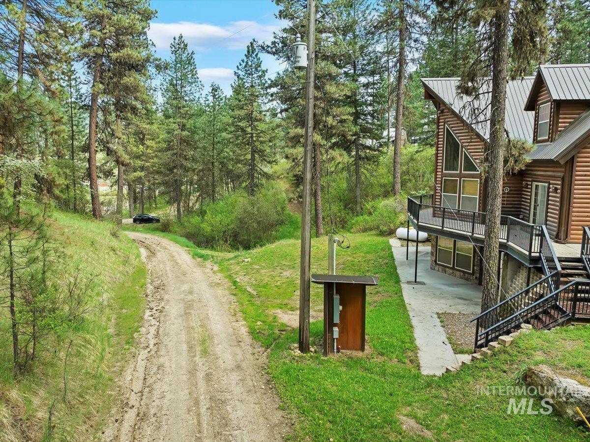 11 Forest Trail, Garden Valley, Idaho 83622, 3 Bedrooms, 3 Bathrooms, Residential For Sale, Price $899,250, 98987850