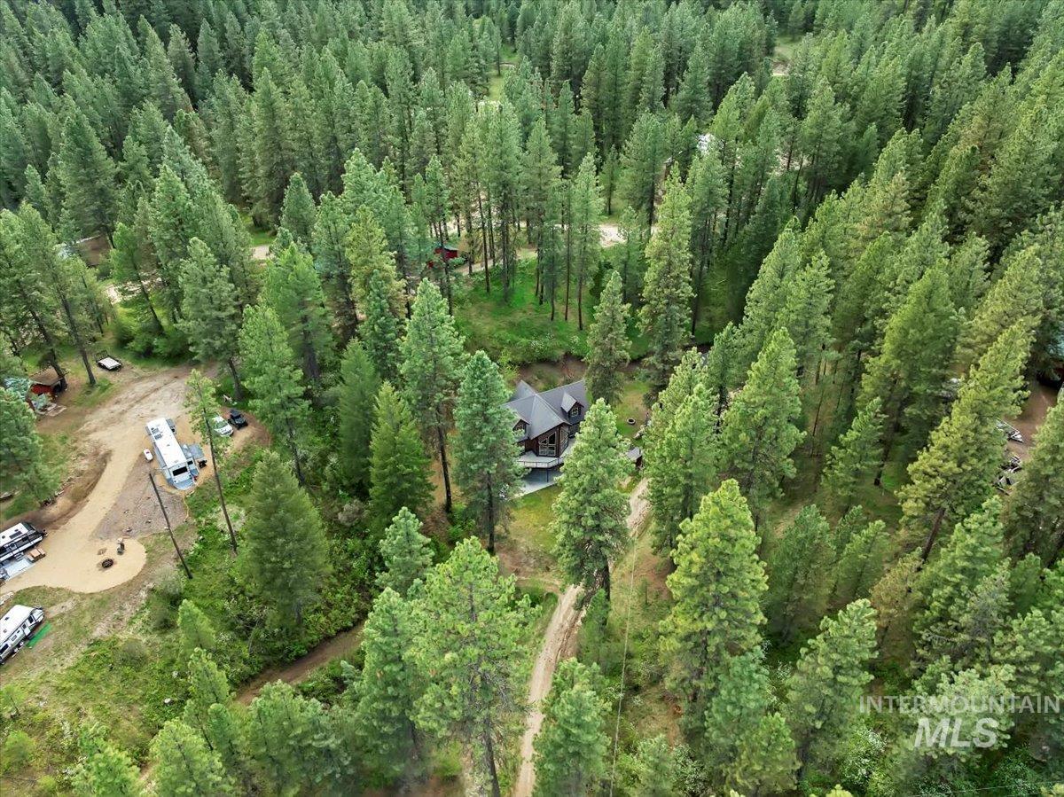 11 Forest Trail, Garden Valley, Idaho 83622, 3 Bedrooms, 3 Bathrooms, Residential For Sale, Price $899,250, 98987850