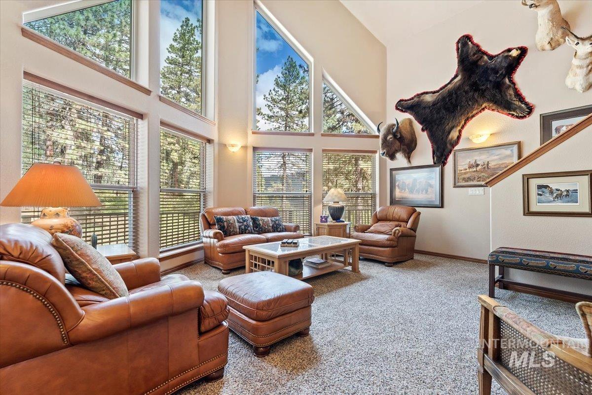 11 Forest Trail, Garden Valley, Idaho 83622, 3 Bedrooms, 3 Bathrooms, Residential For Sale, Price $899,250, 98987850