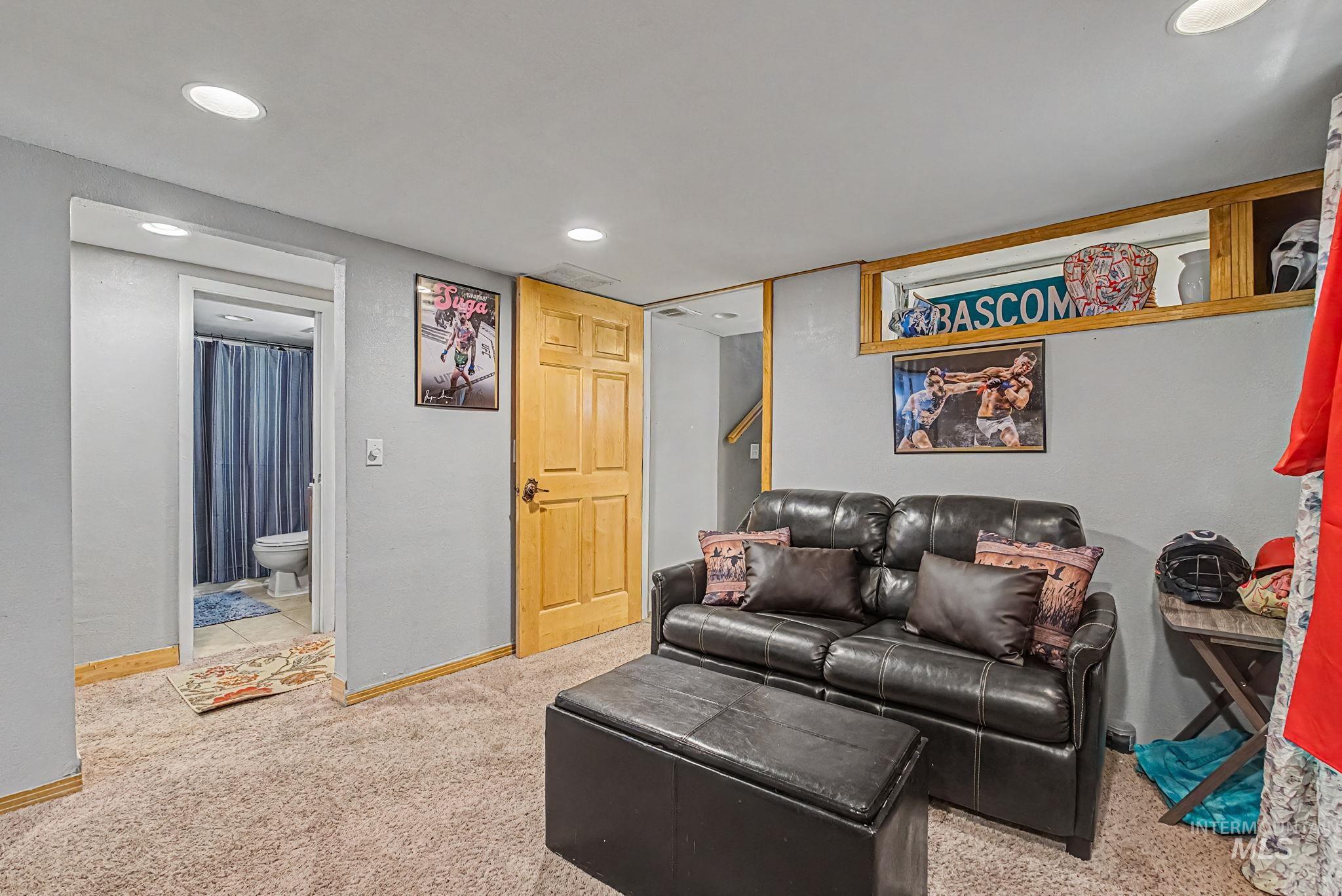2307 College Ave, Caldwell, Idaho 83605, 7 Bedrooms, 5 Bathrooms, Residential For Sale, Price $799,000, 98987851