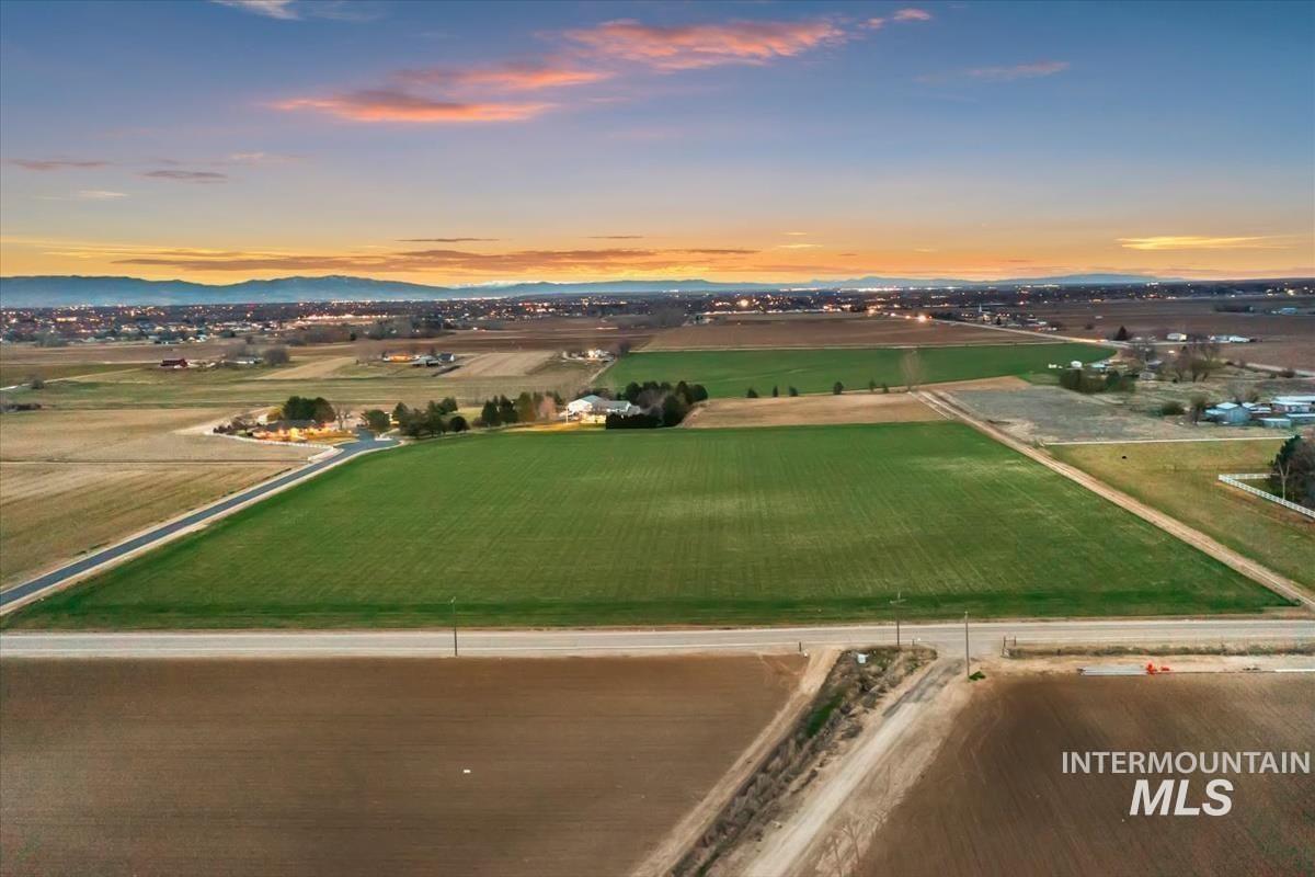 000 W Foxy Lane, Kuna, Idaho 83634, Land For Sale, Price $1,099,900,MLS 98987854