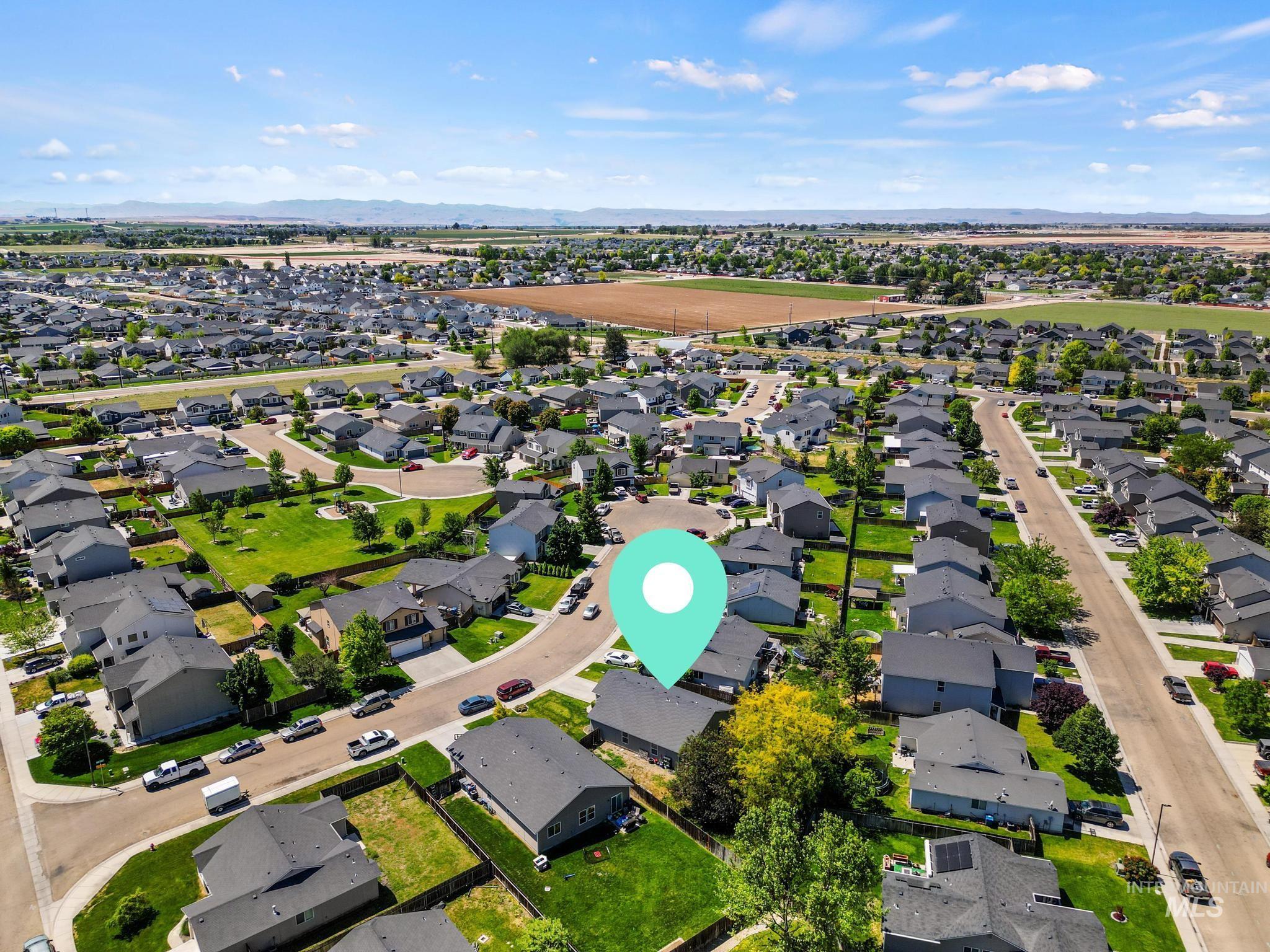 2719 Rowland Ct, Nampa, Idaho 83607, 3 Bedrooms, 2 Bathrooms, Residential For Sale, Price $350,000,MLS 98987855