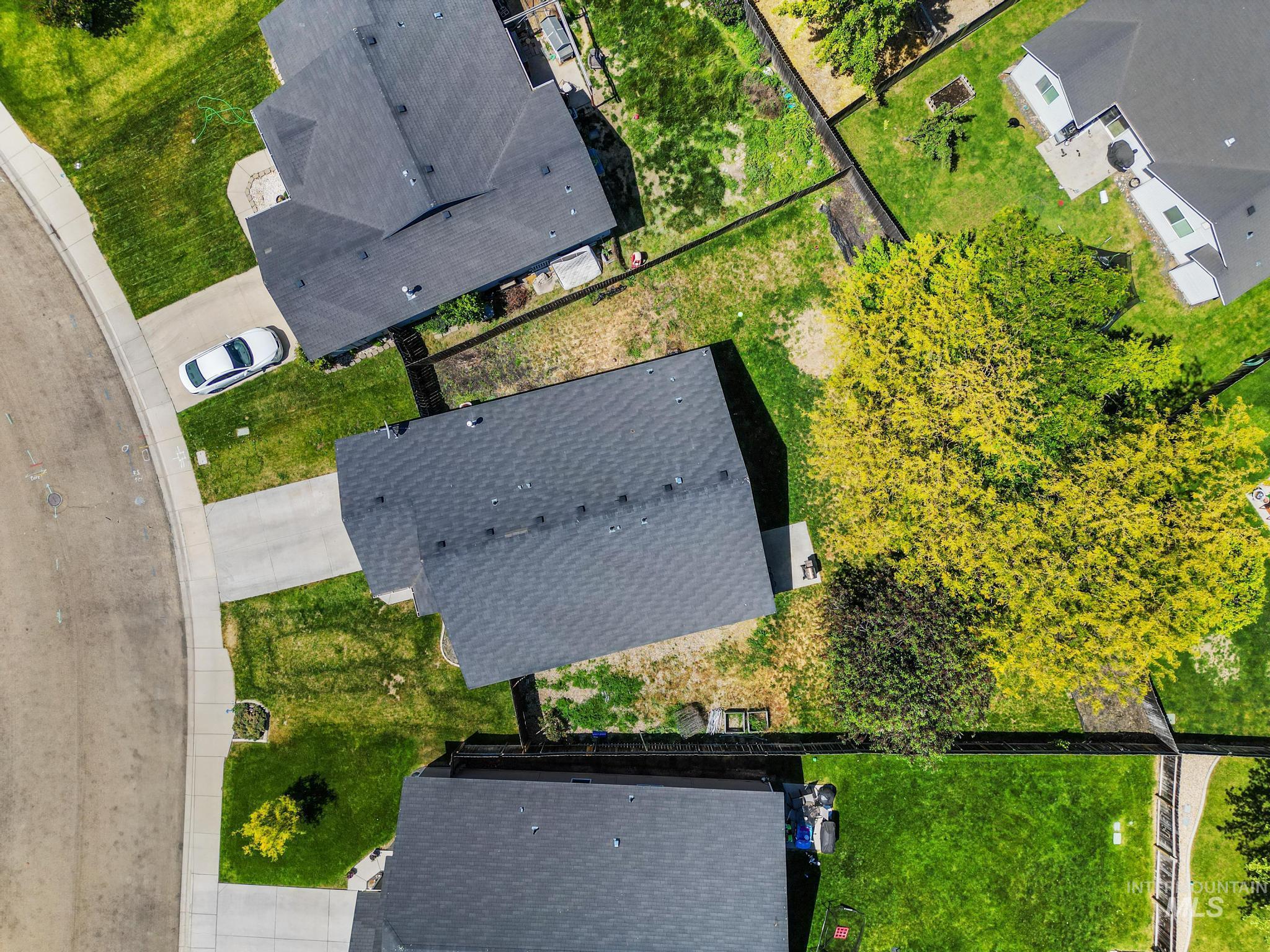 2719 Rowland Ct, Nampa, Idaho 83607, 3 Bedrooms, 2 Bathrooms, Residential For Sale, Price $350,000,MLS 98987855