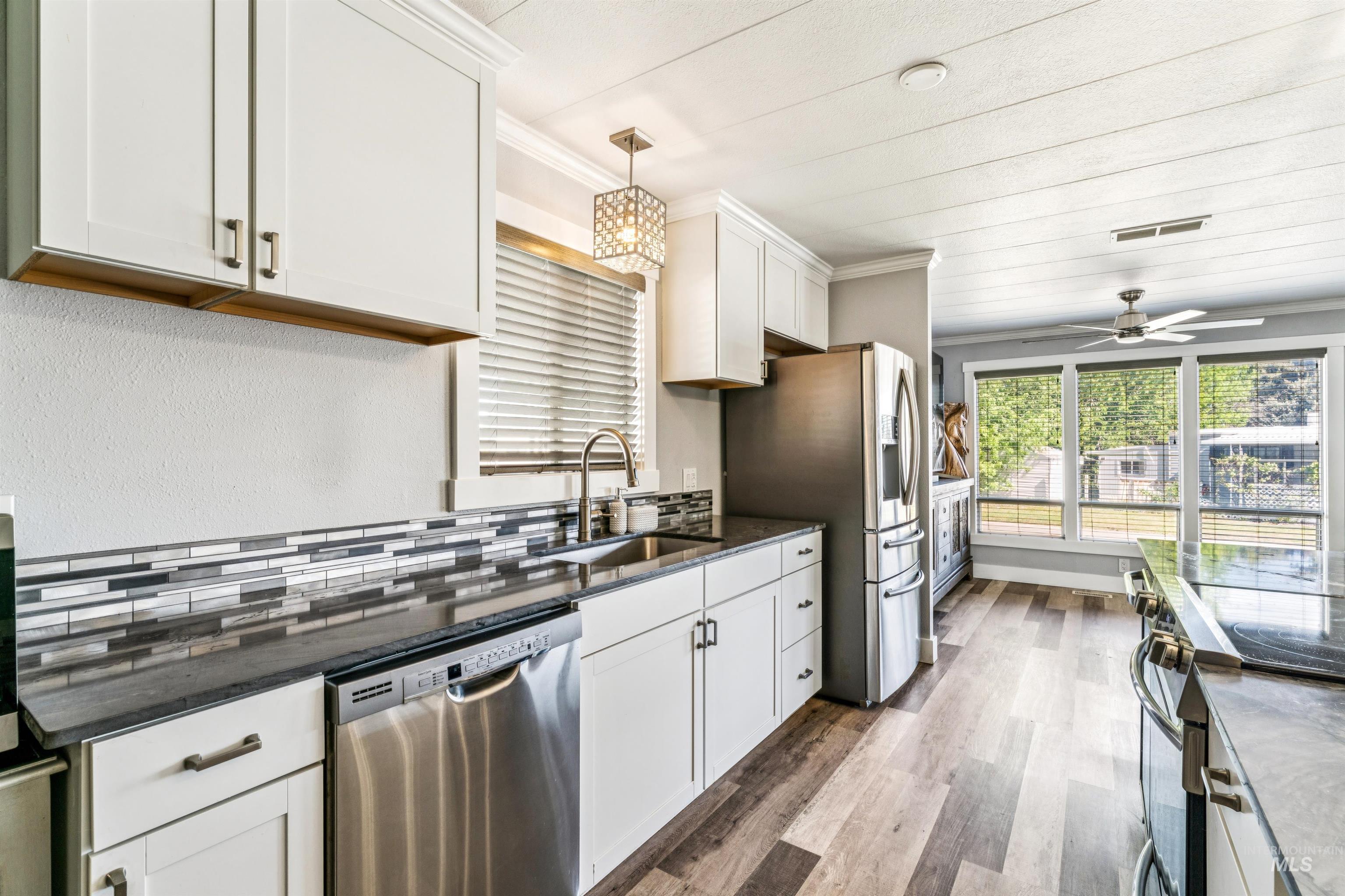 10677 W Abram Lane, Boise, Idaho 83713, 2 Bedrooms, 2 Bathrooms, Residential For Sale, Price $225,000, 98987856